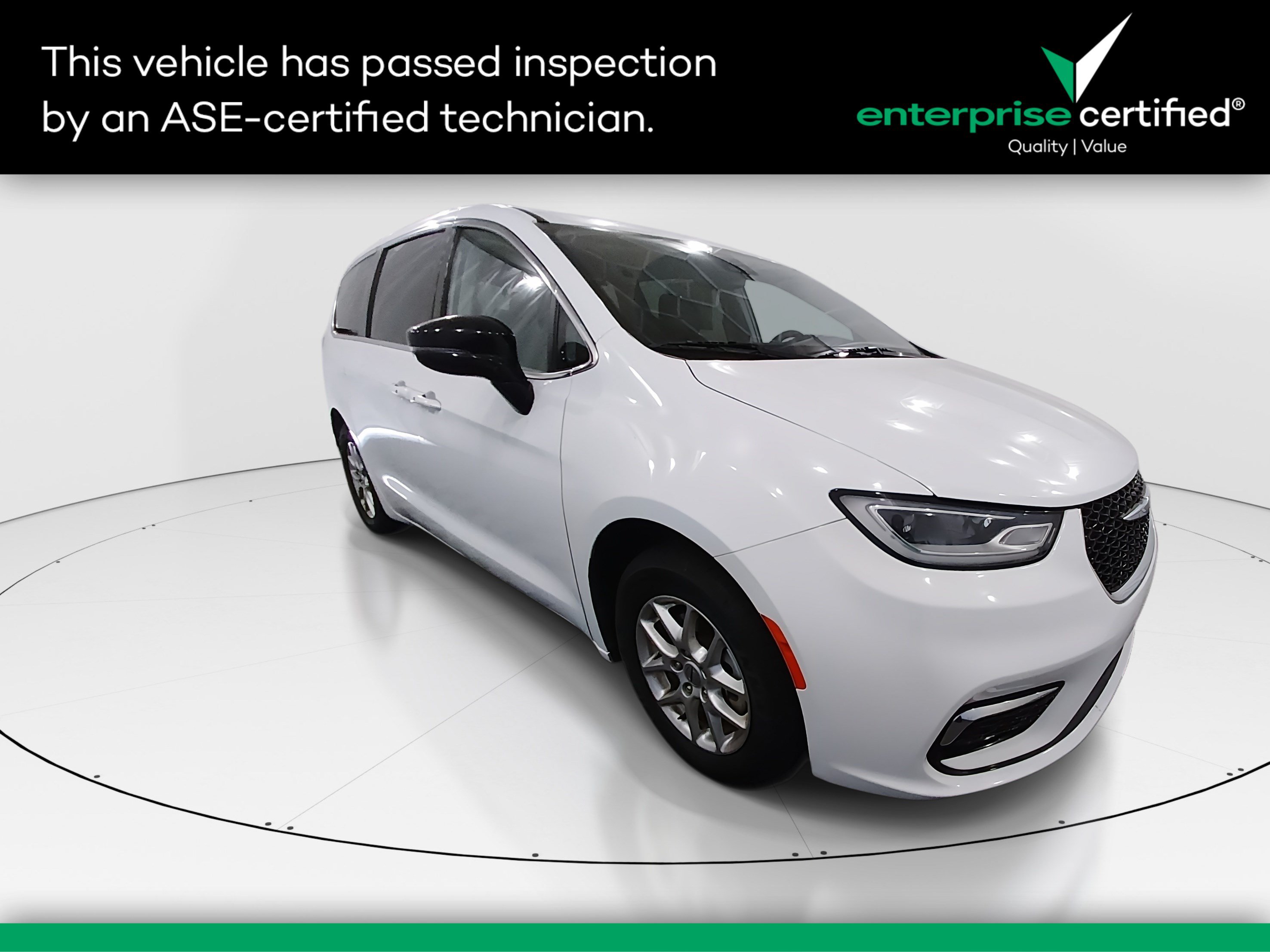 2024 Chrysler Pacifica
