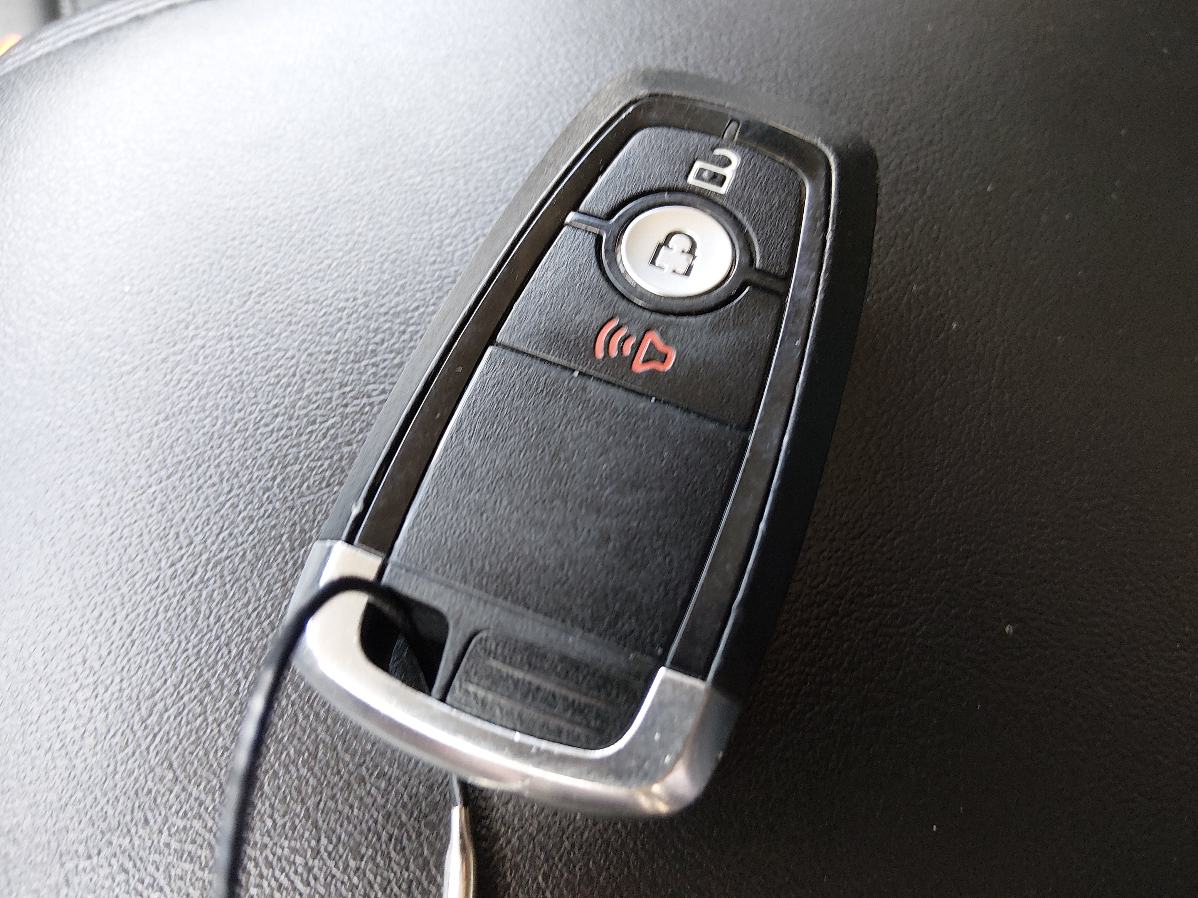 2024 Ford Edge SEL - Photo 15