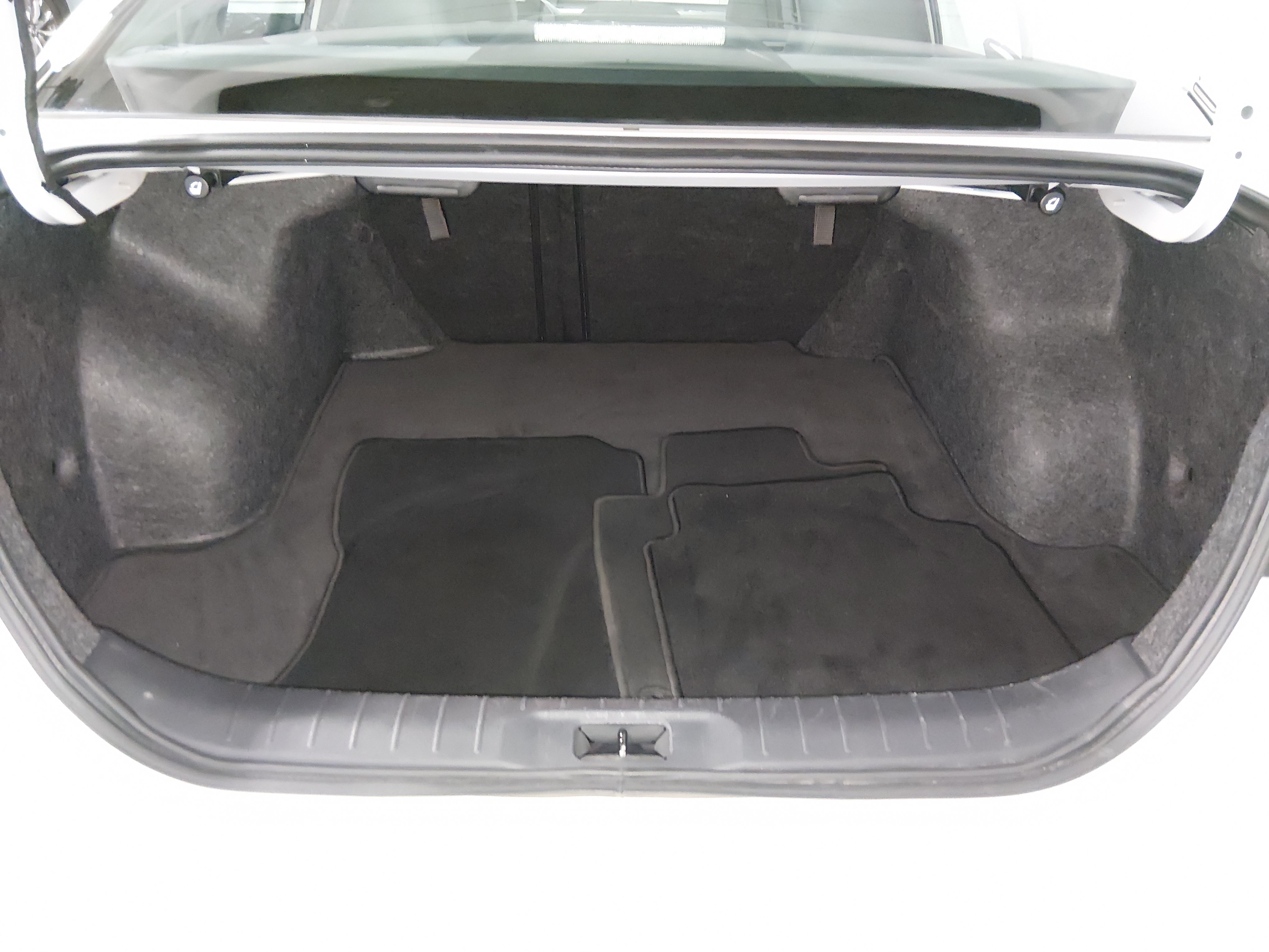 2025 Nissan Altima SV - Photo 11