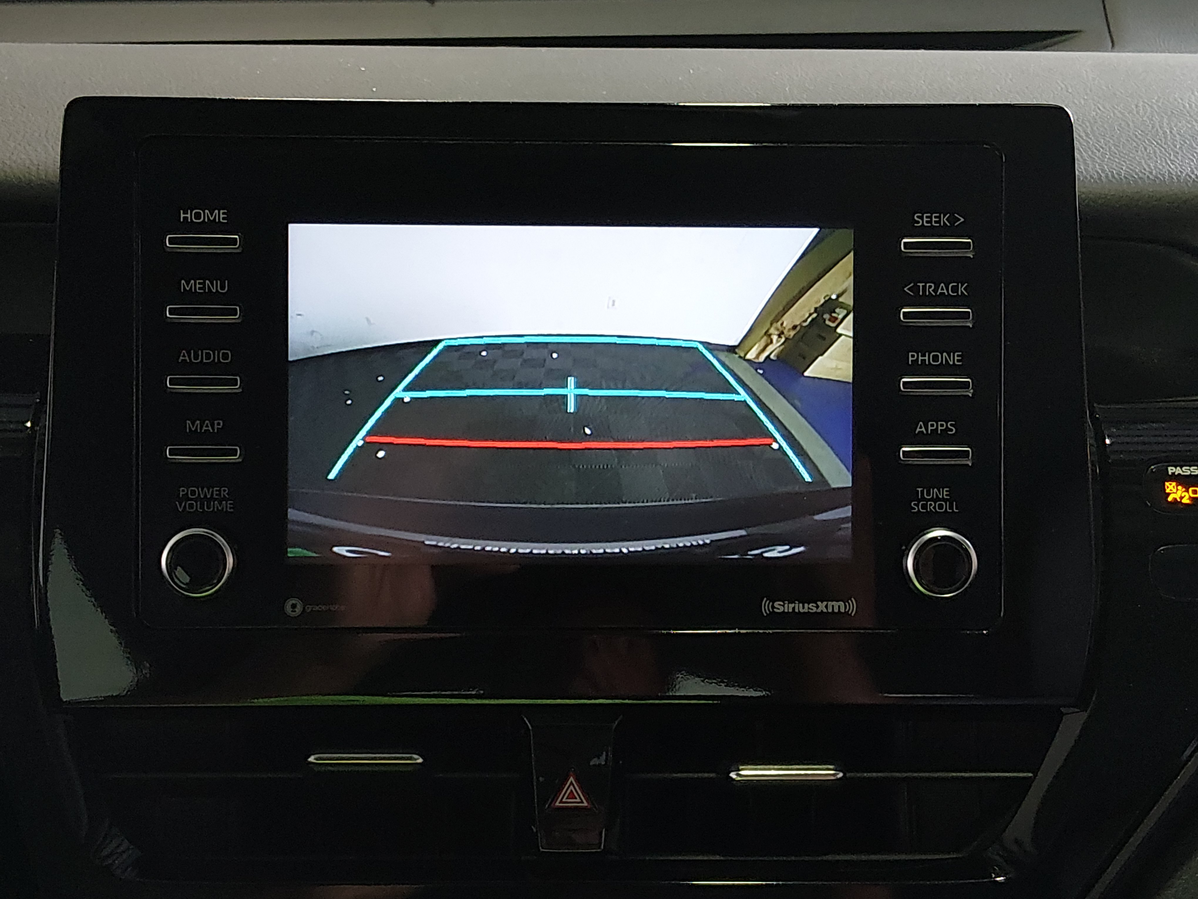 2024 Toyota Camry SE - Photo 16