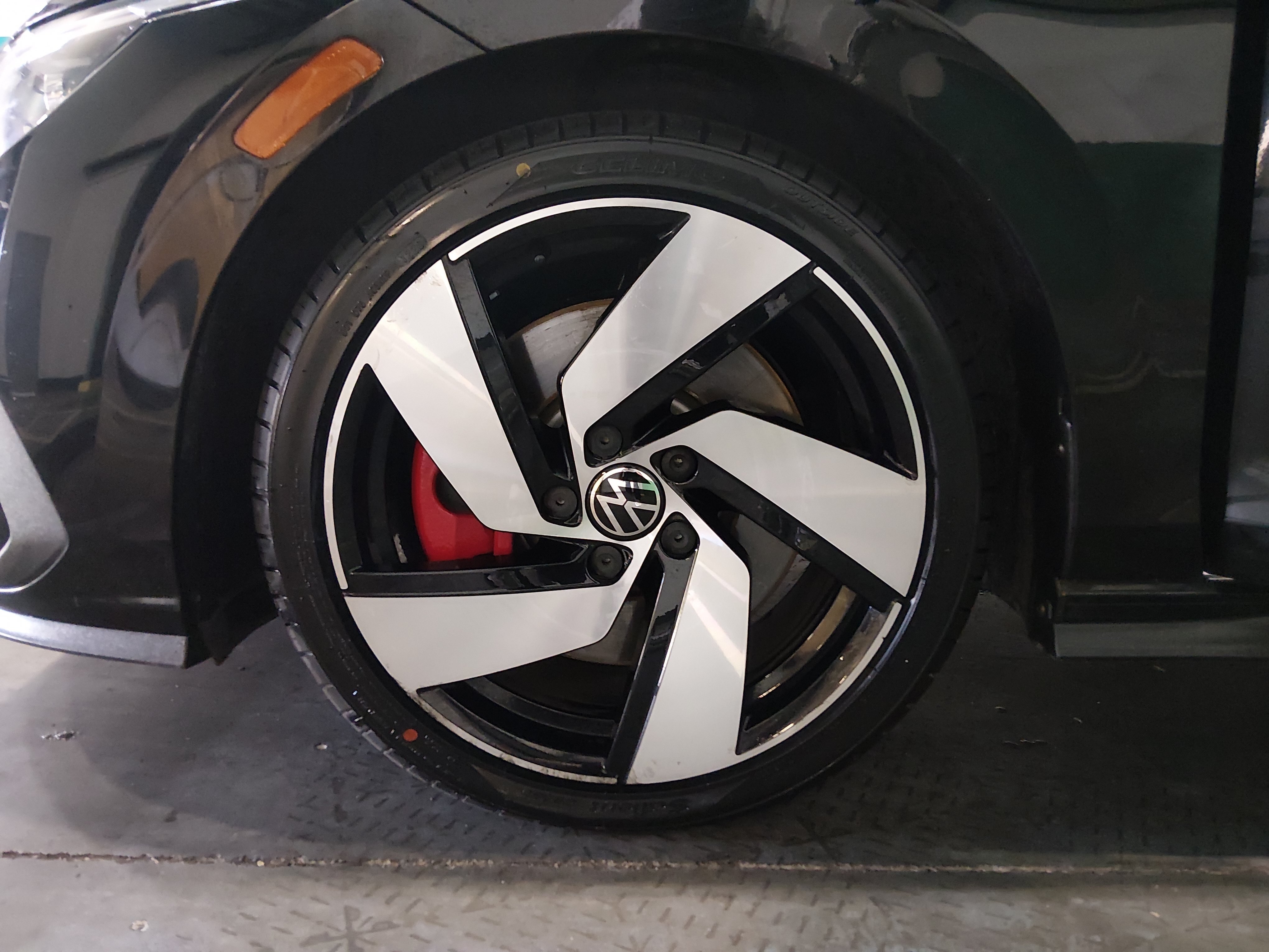 2024 Volkswagen Golf GTI S - Photo 10