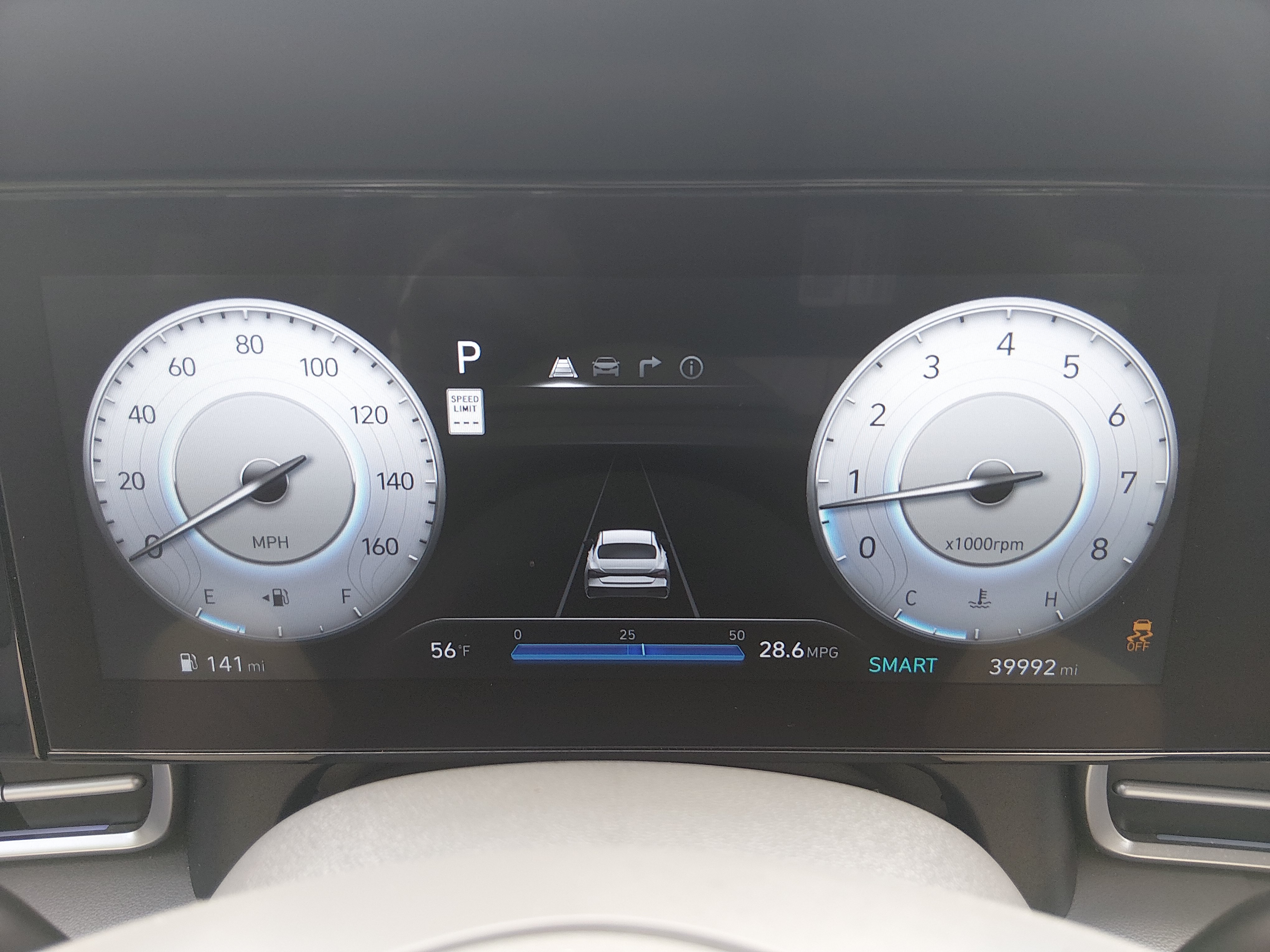 2024 Hyundai Elantra SEL - Photo 14