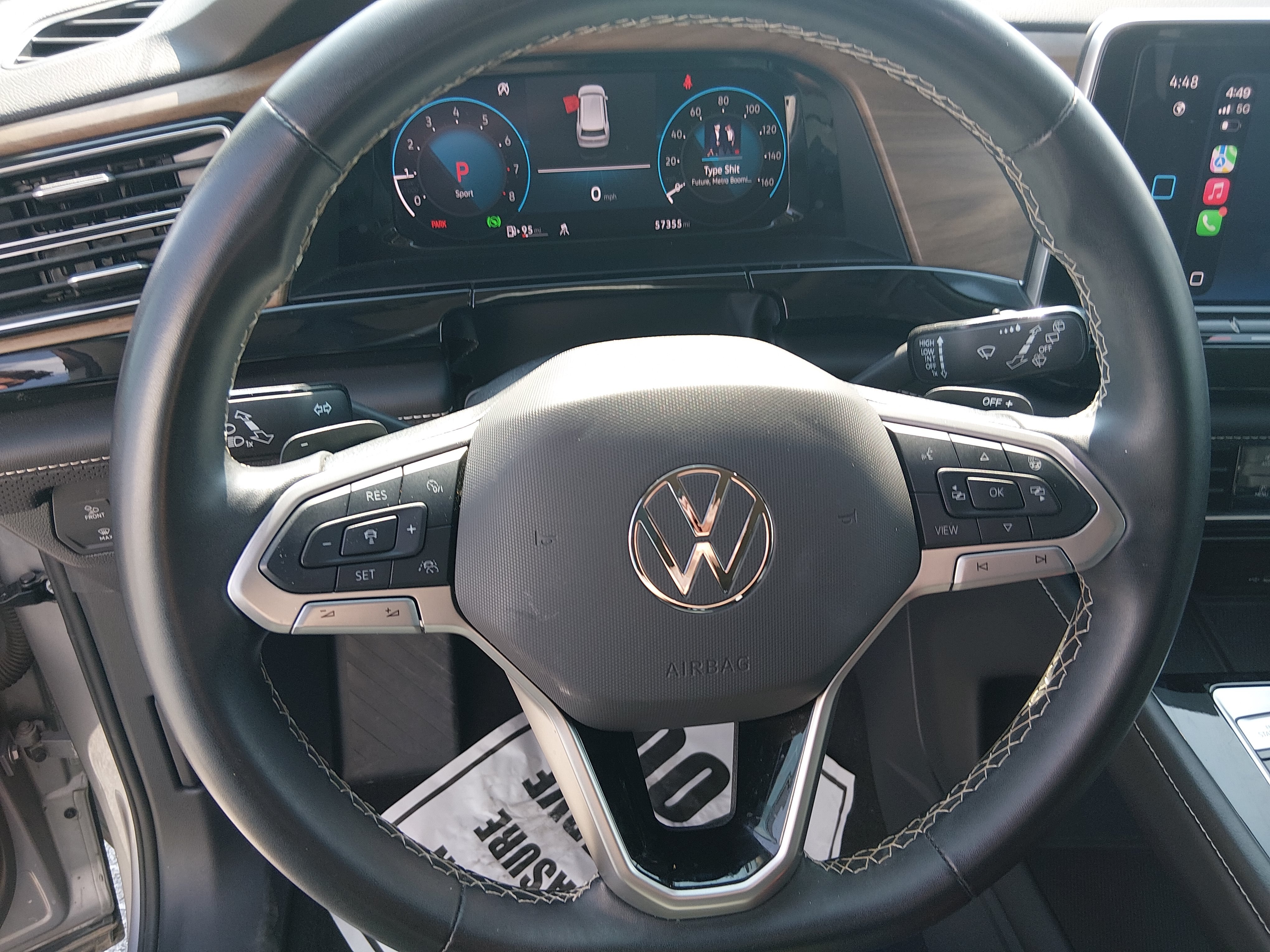 2024 Volkswagen Atlas SE w/Tech - Photo 12