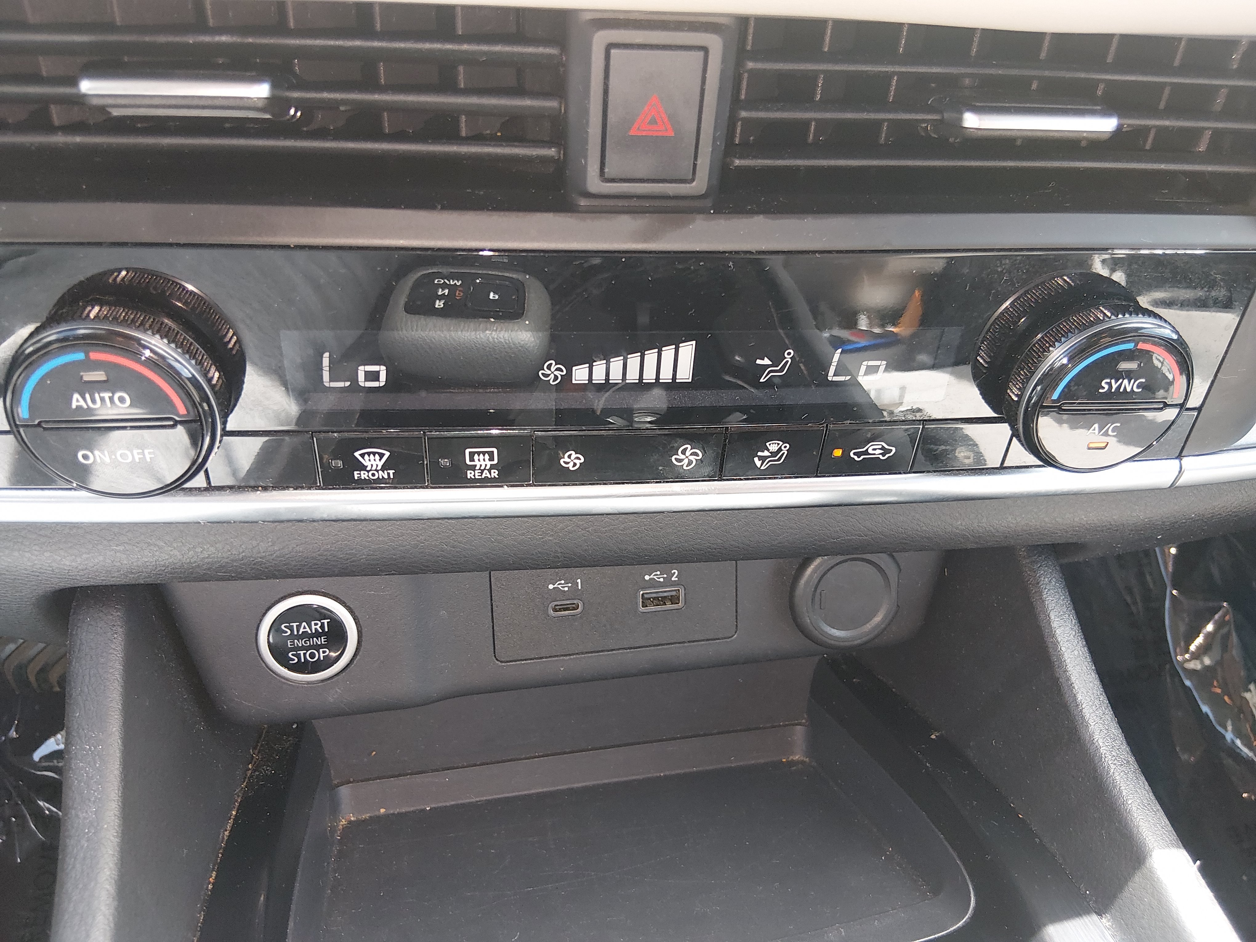 2023 Nissan Rogue SV - Photo 20