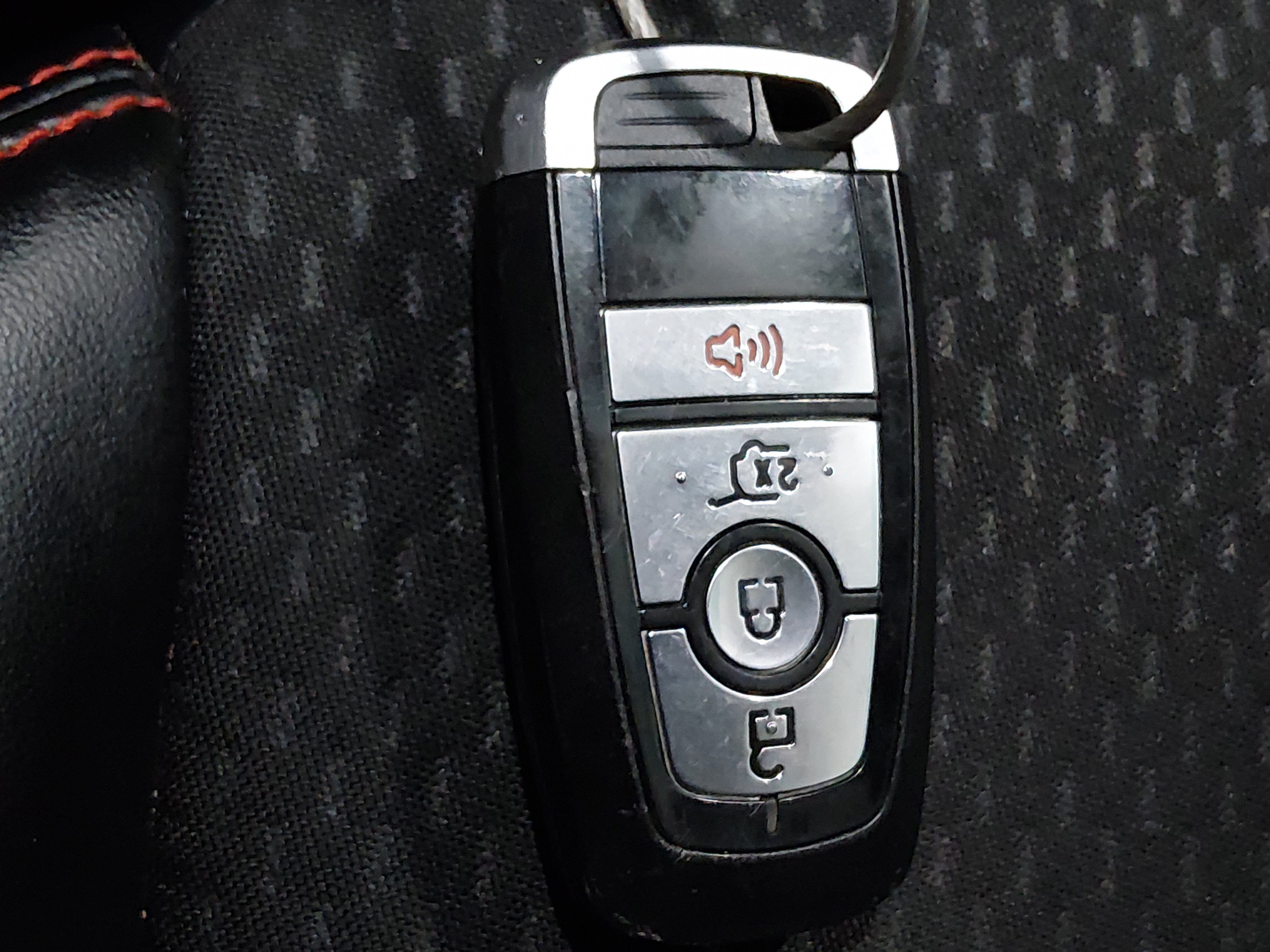2024 Ford Escape ST-Line - Photo 15