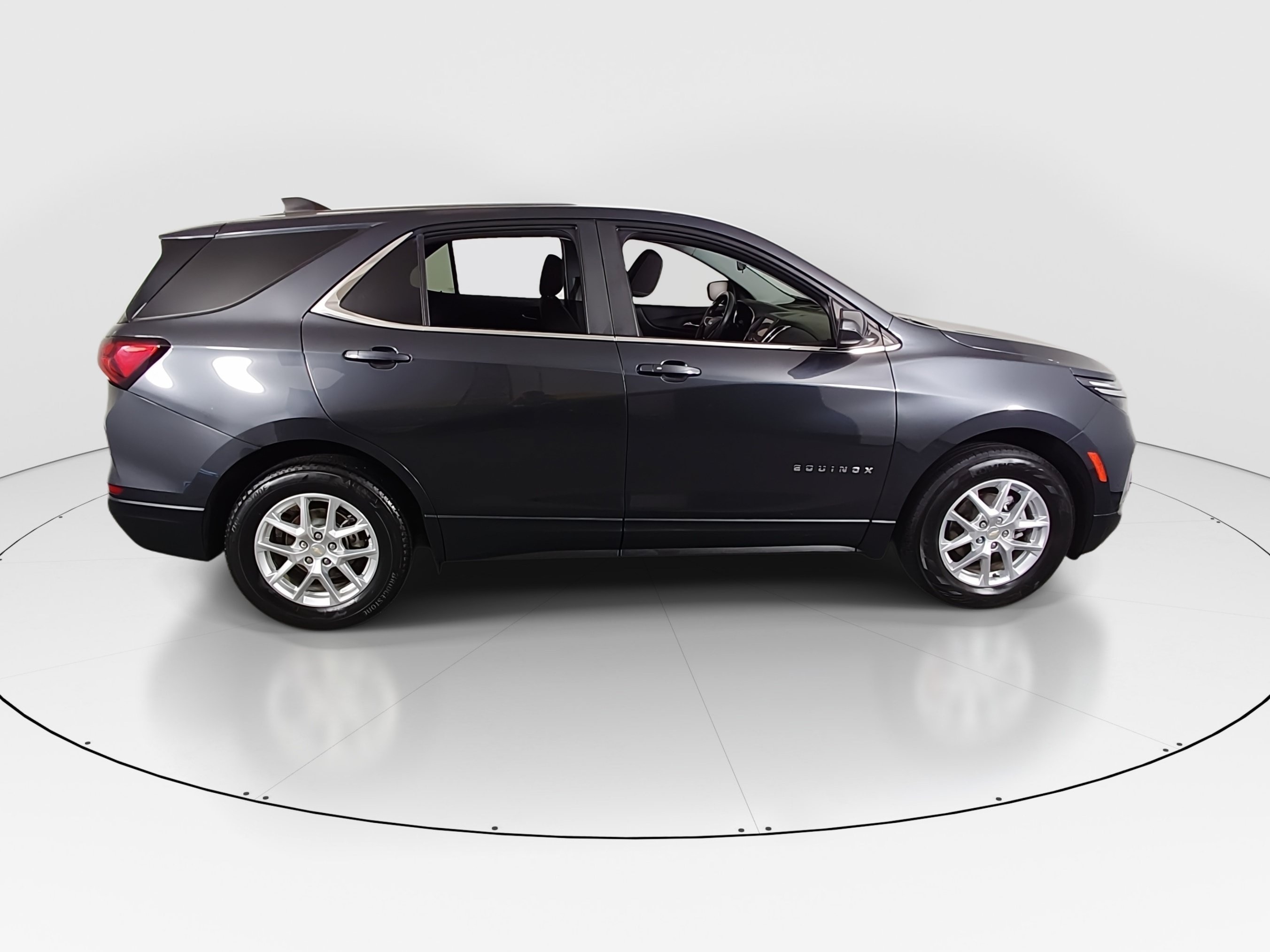 2023 Chevrolet Equinox LT - Photo 8