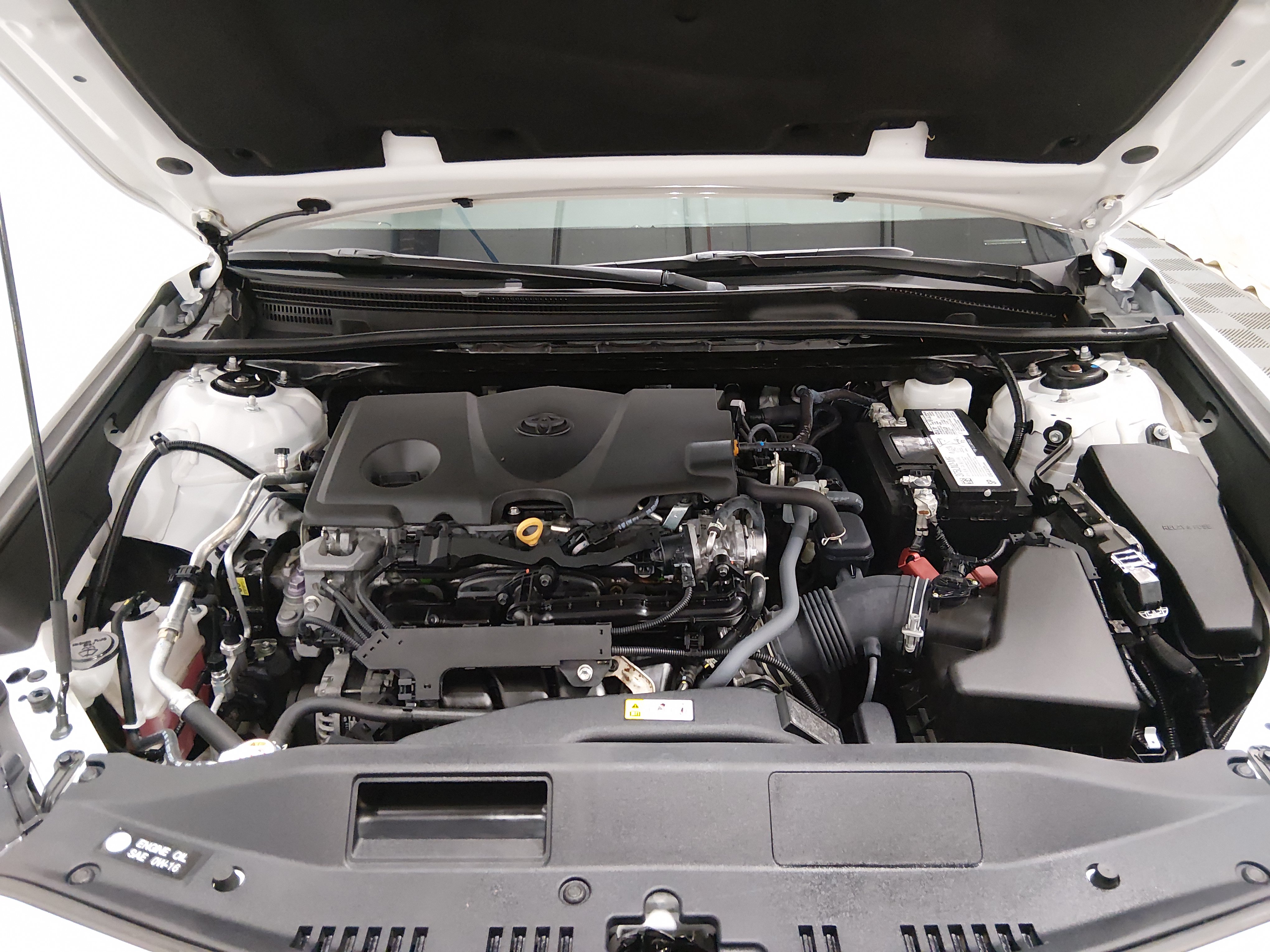 2024 Toyota Camry XSE - Photo 9