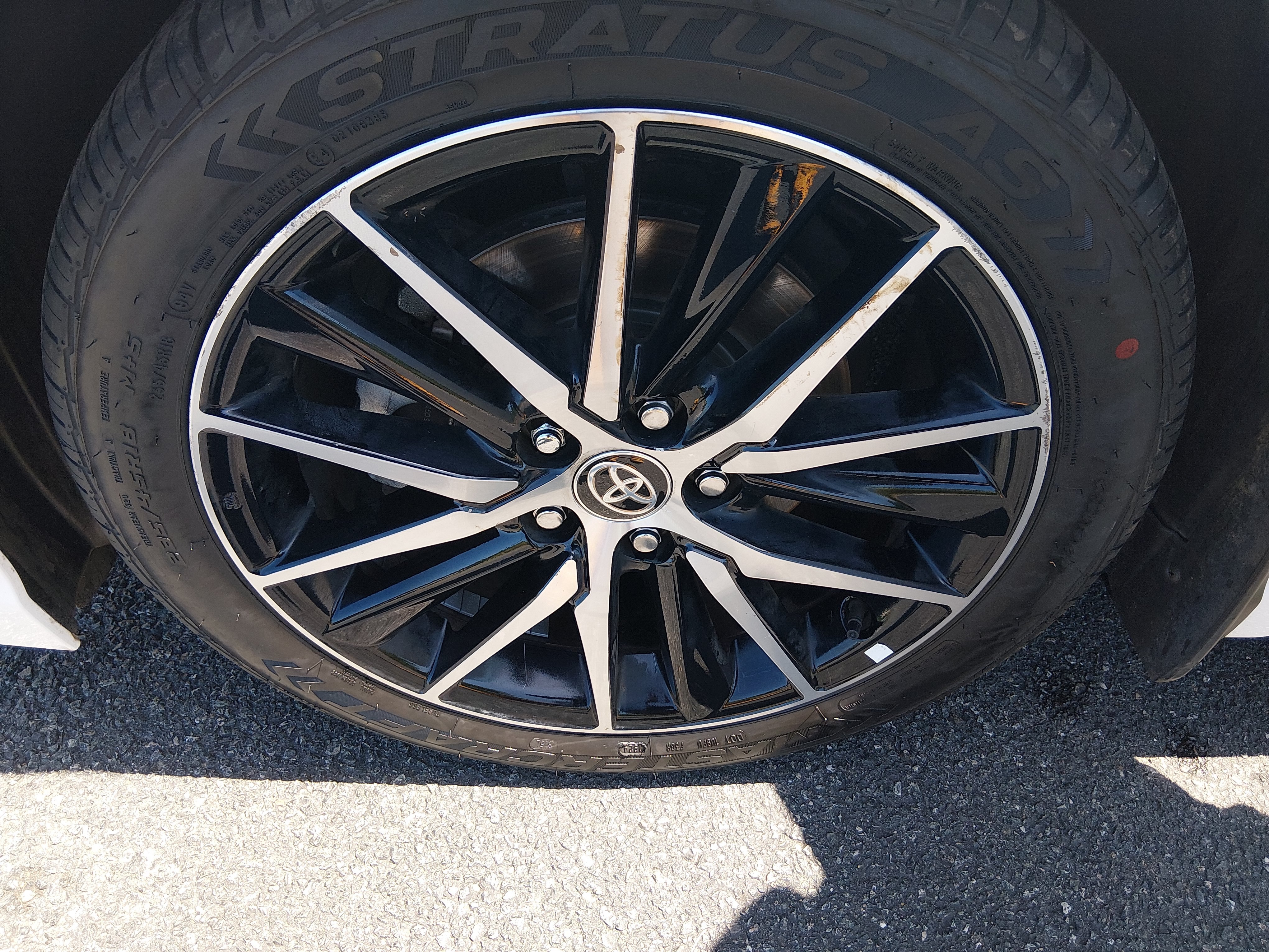 2024 Toyota Camry SE - Photo 10
