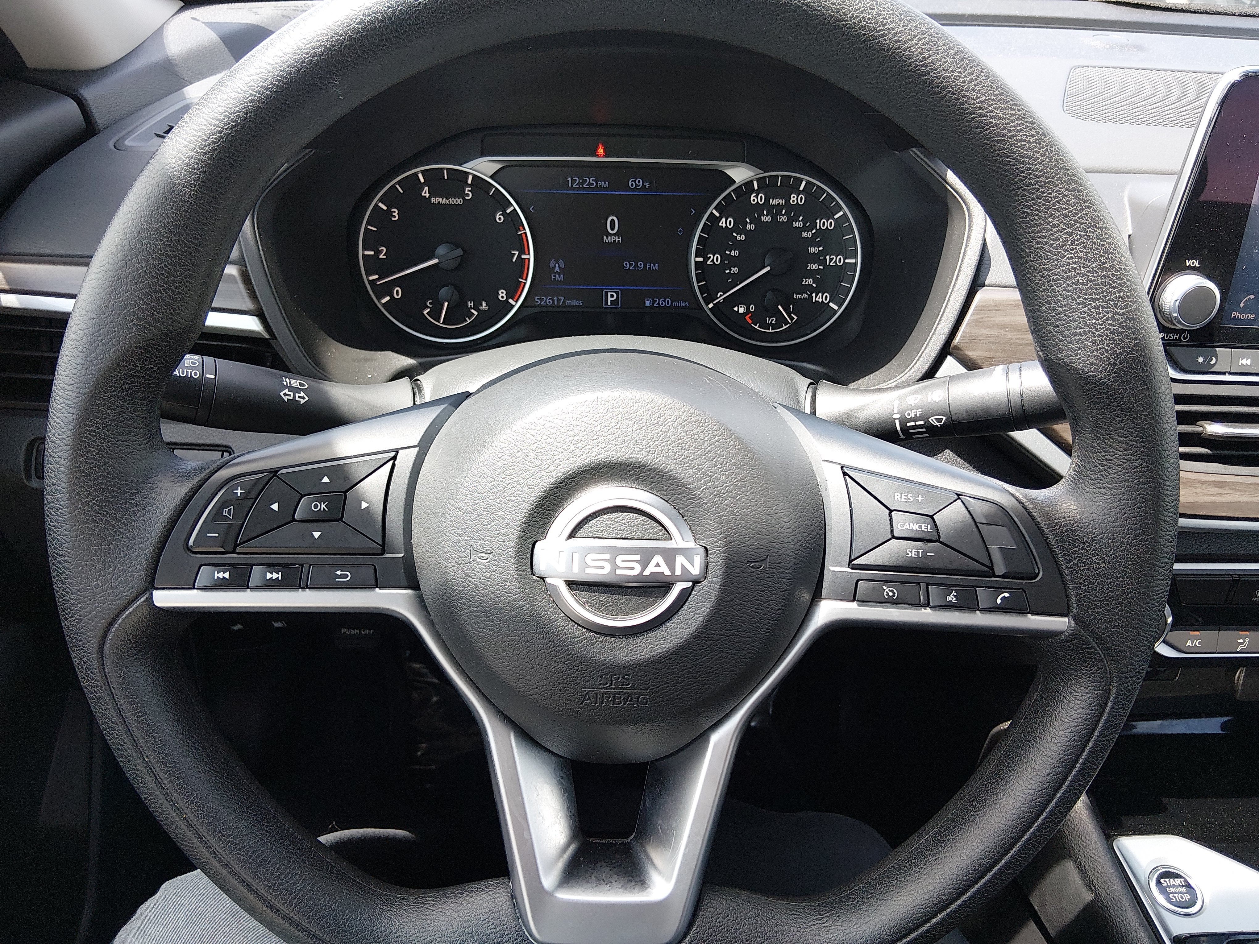 2024 Nissan Altima SV - Photo 12