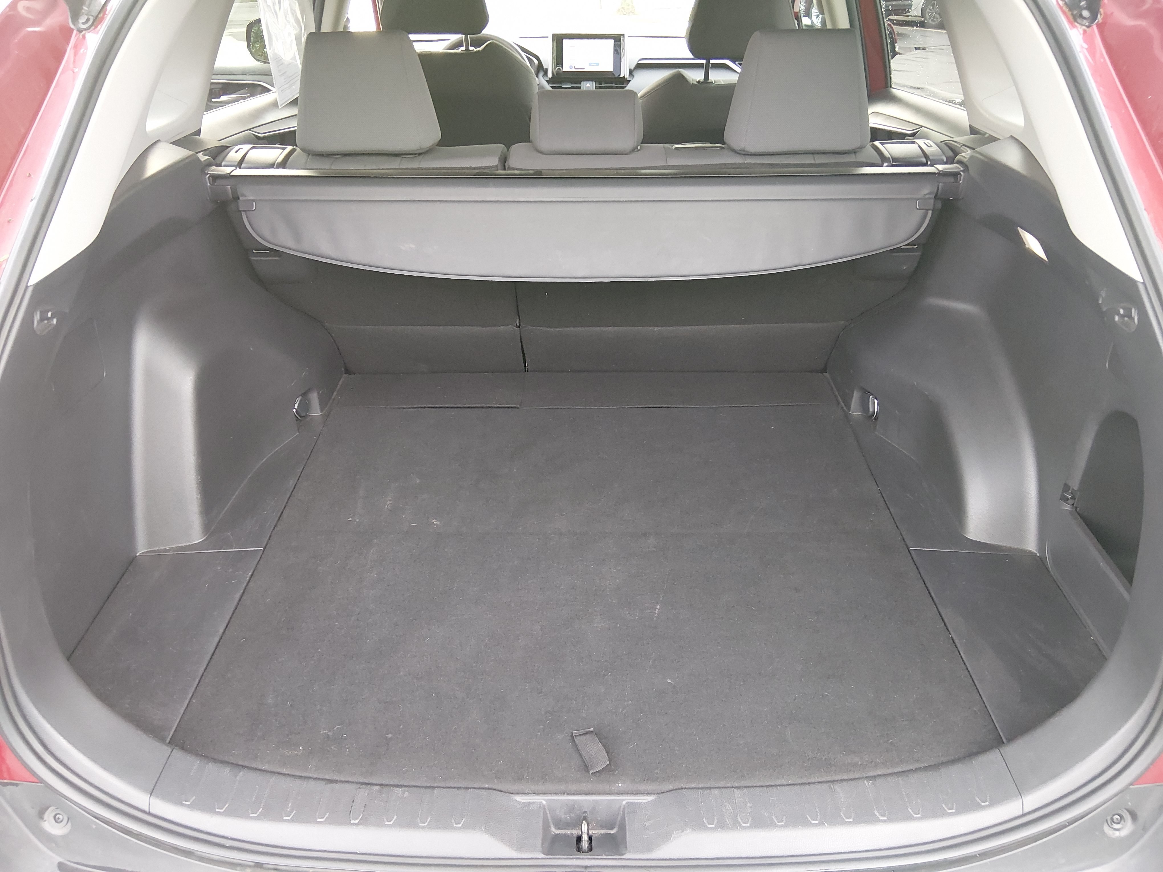 2023 Toyota RAV4 XLE - Photo 11