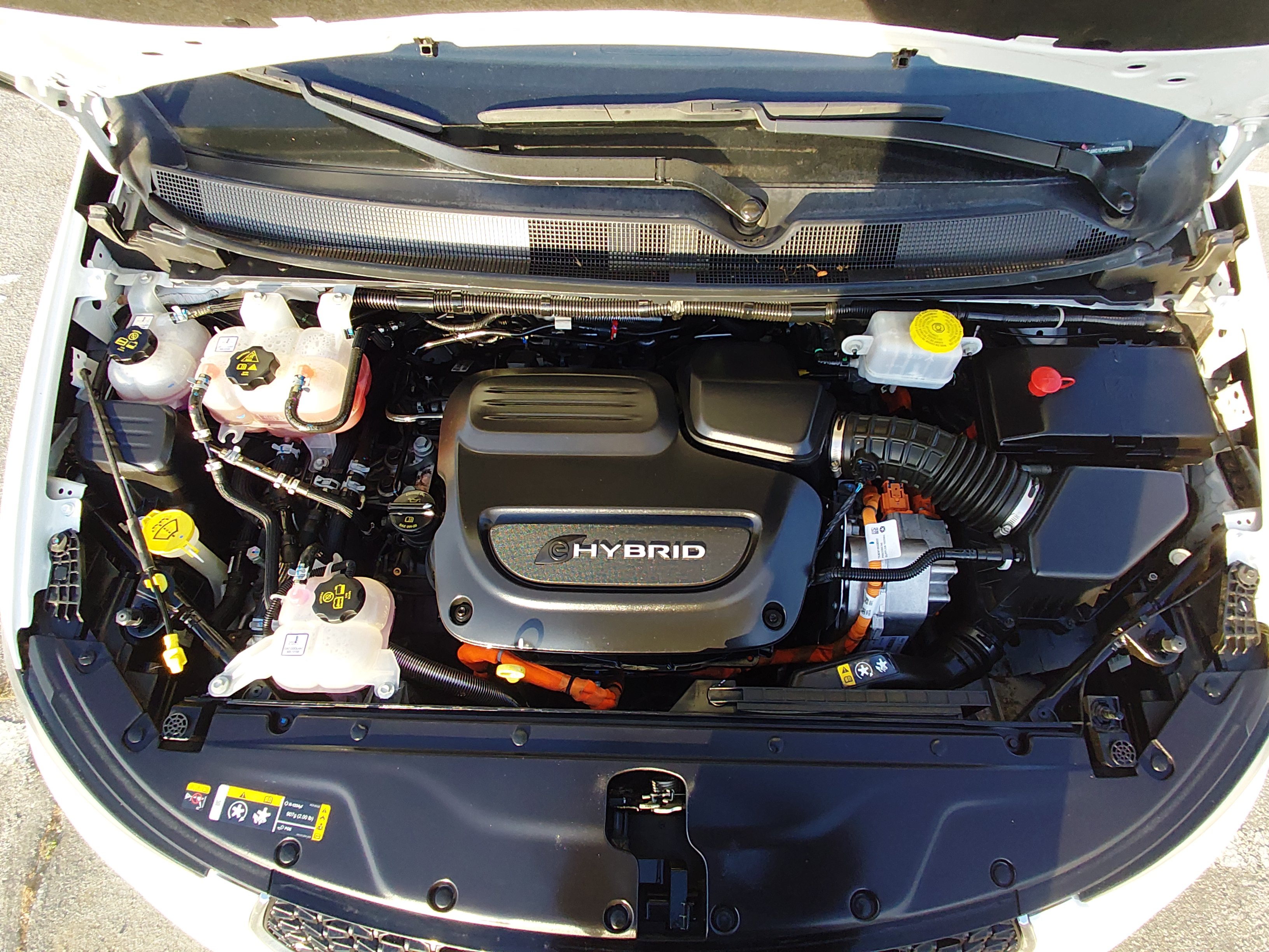 2023 Chrysler Pacifica Hybrid Touring L - Photo 9