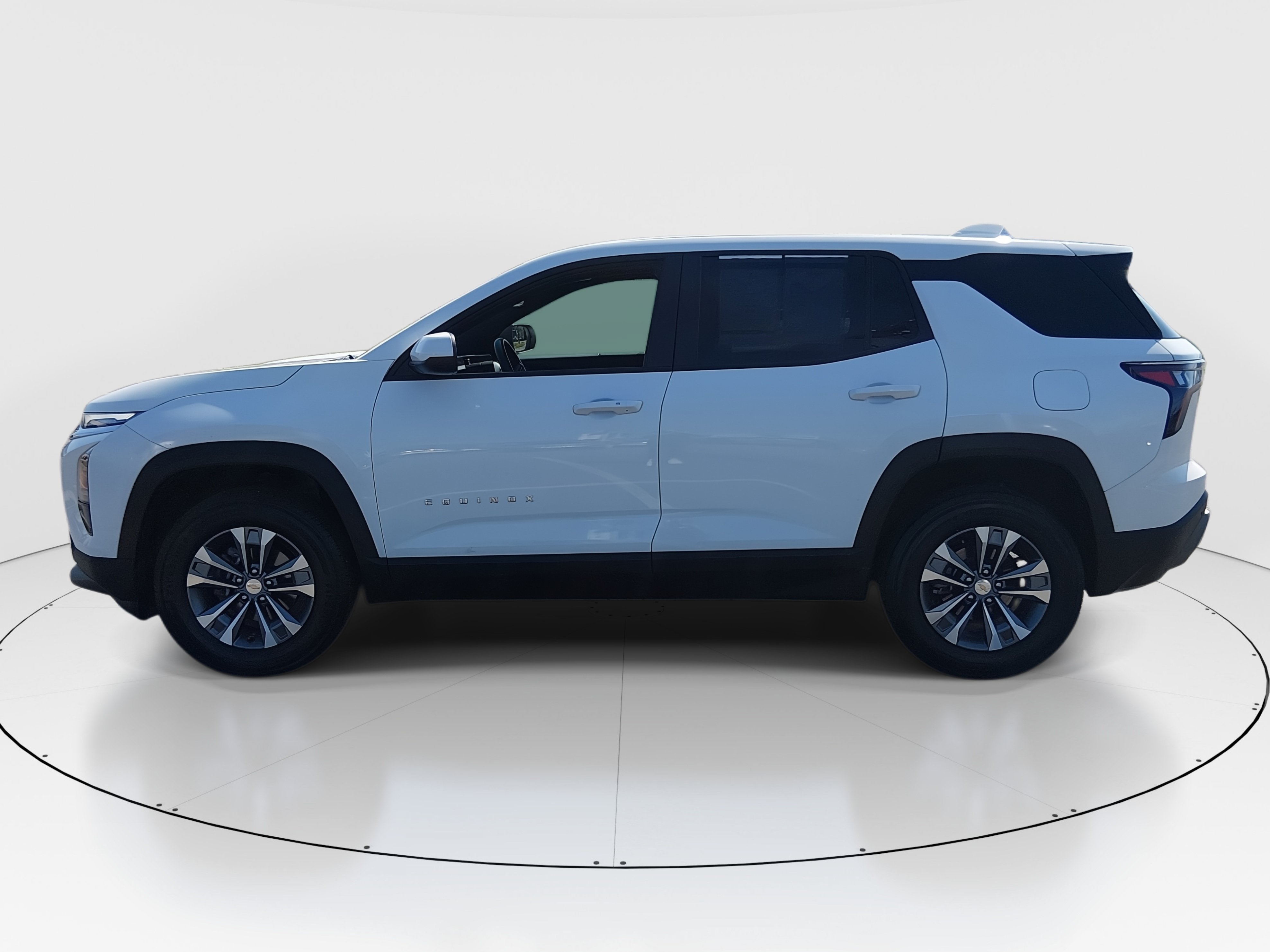 2025 Chevrolet Equinox LT - Photo 4