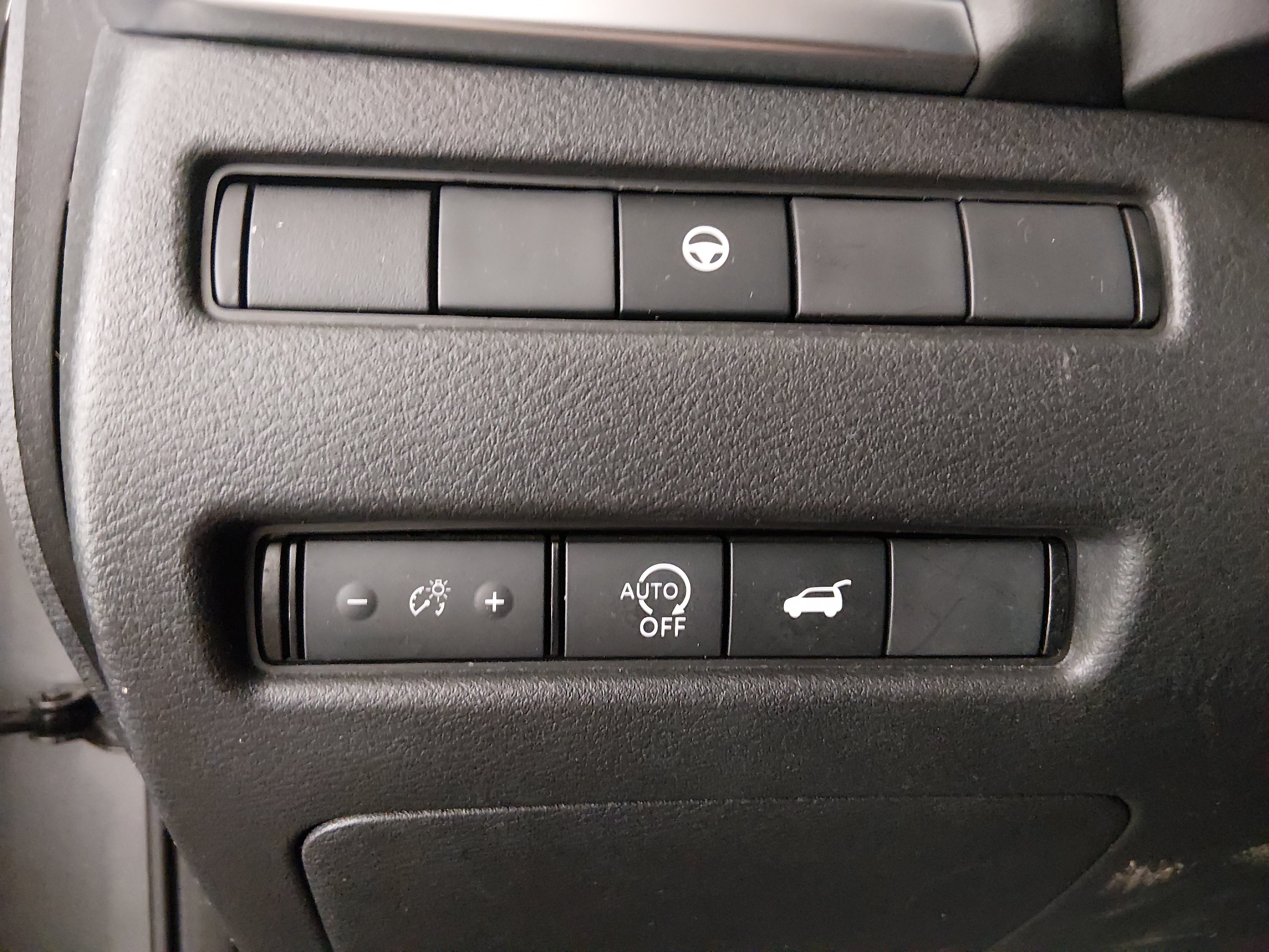 2024 Nissan Rogue SV - Photo 13