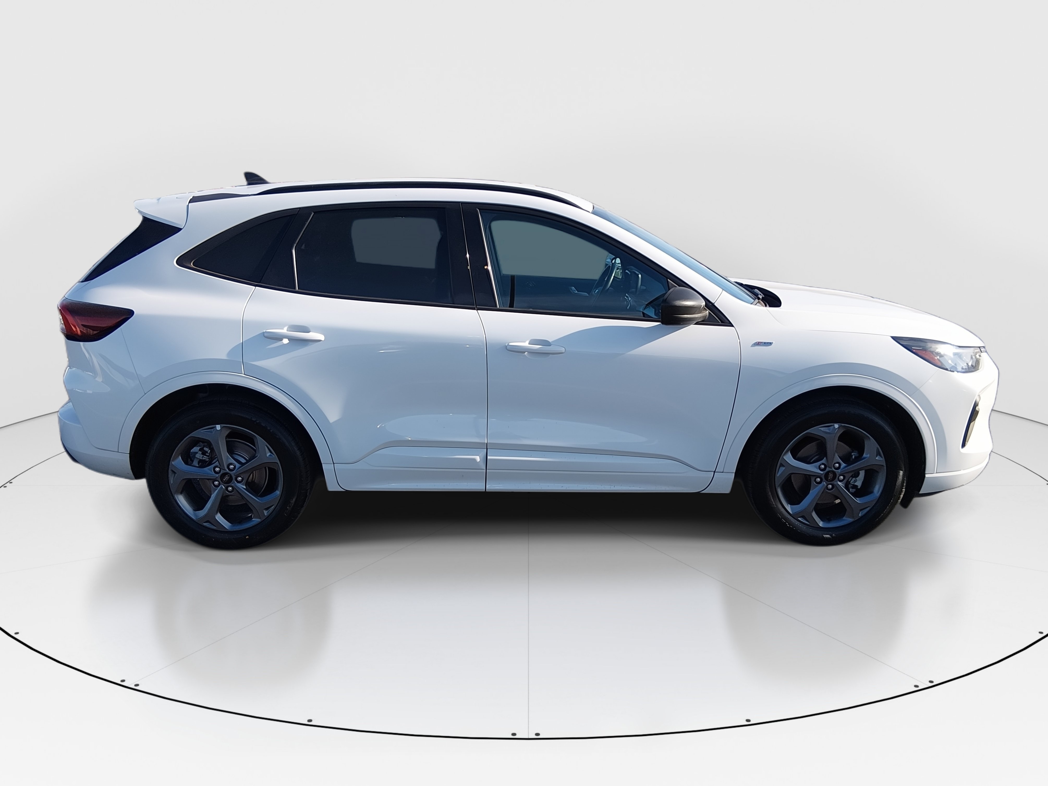 2023 Ford Escape ST-Line - Photo 8