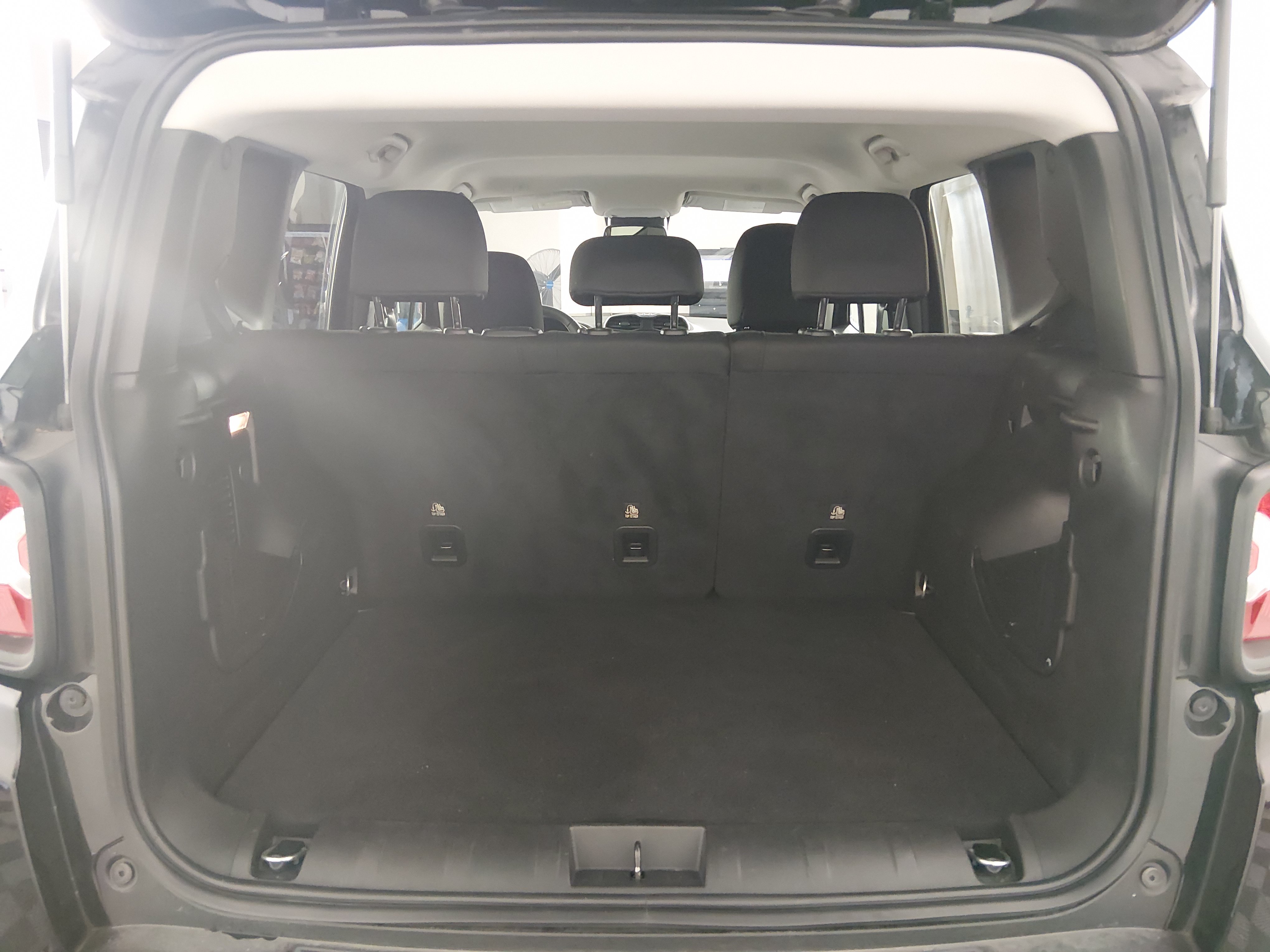 2023 Jeep Renegade Trailhawk - Photo 11