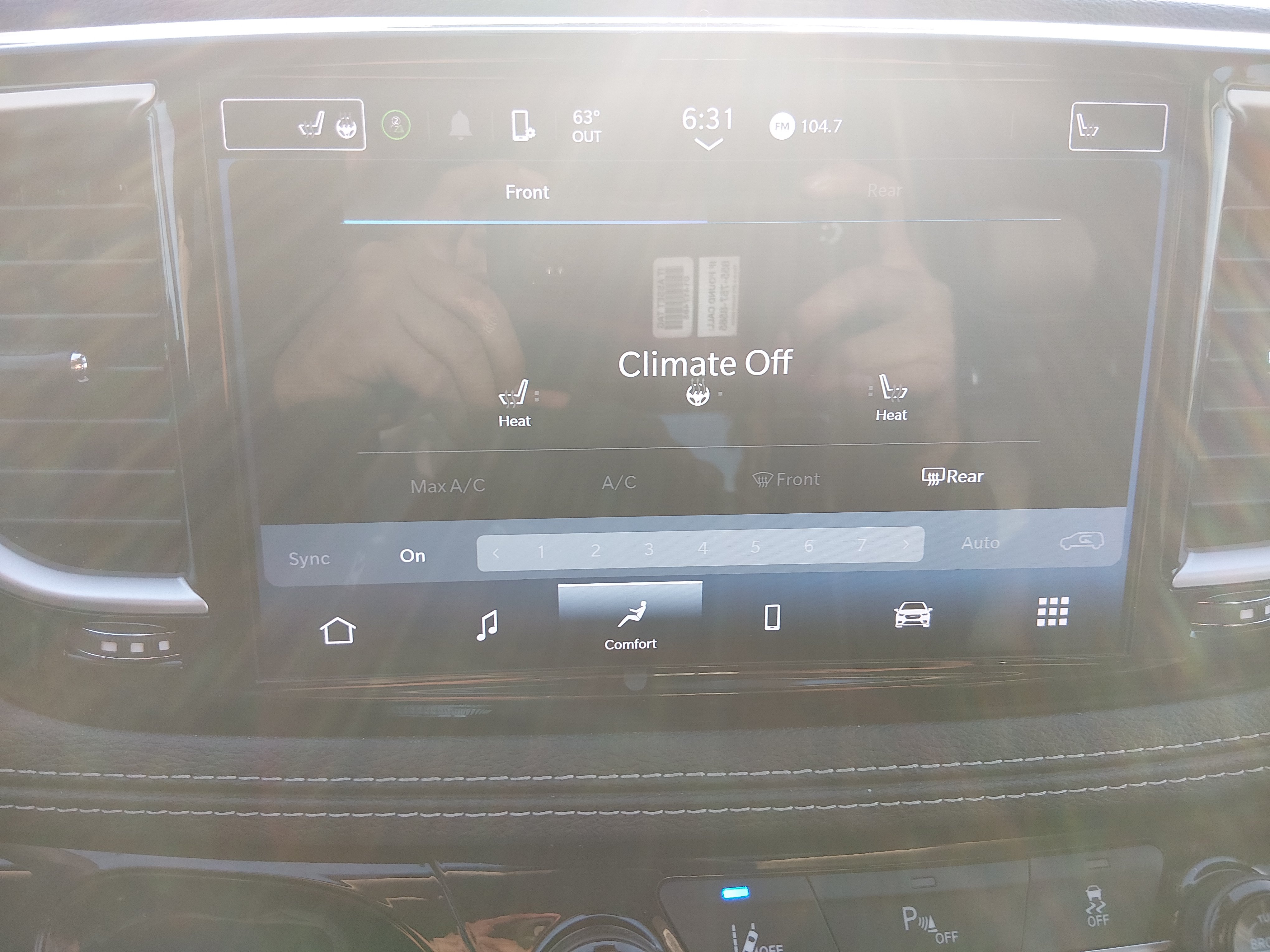 2023 Chrysler Pacifica Hybrid Touring L - Photo 18