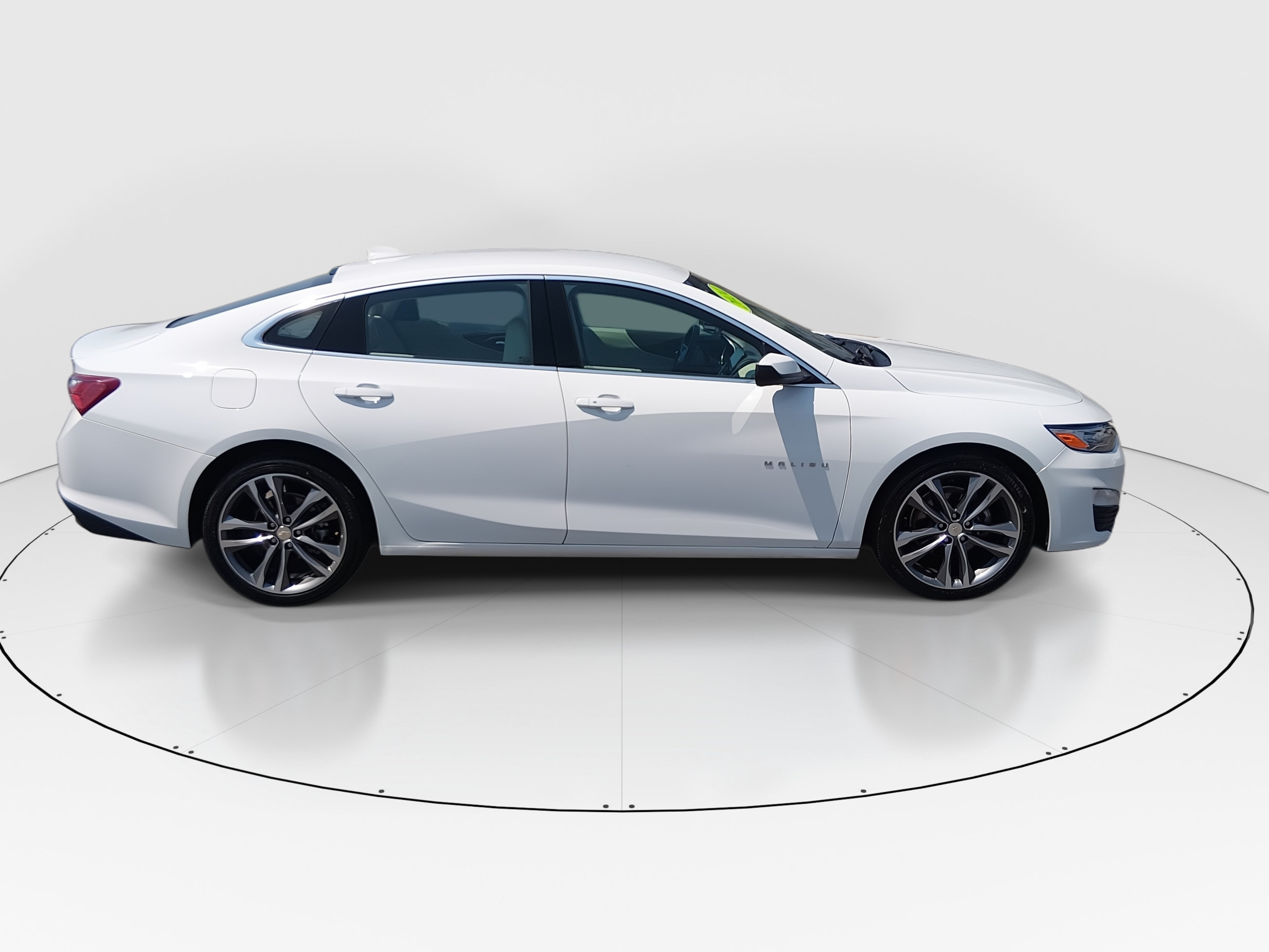 2024 Chevrolet Malibu 2LT - Photo 8