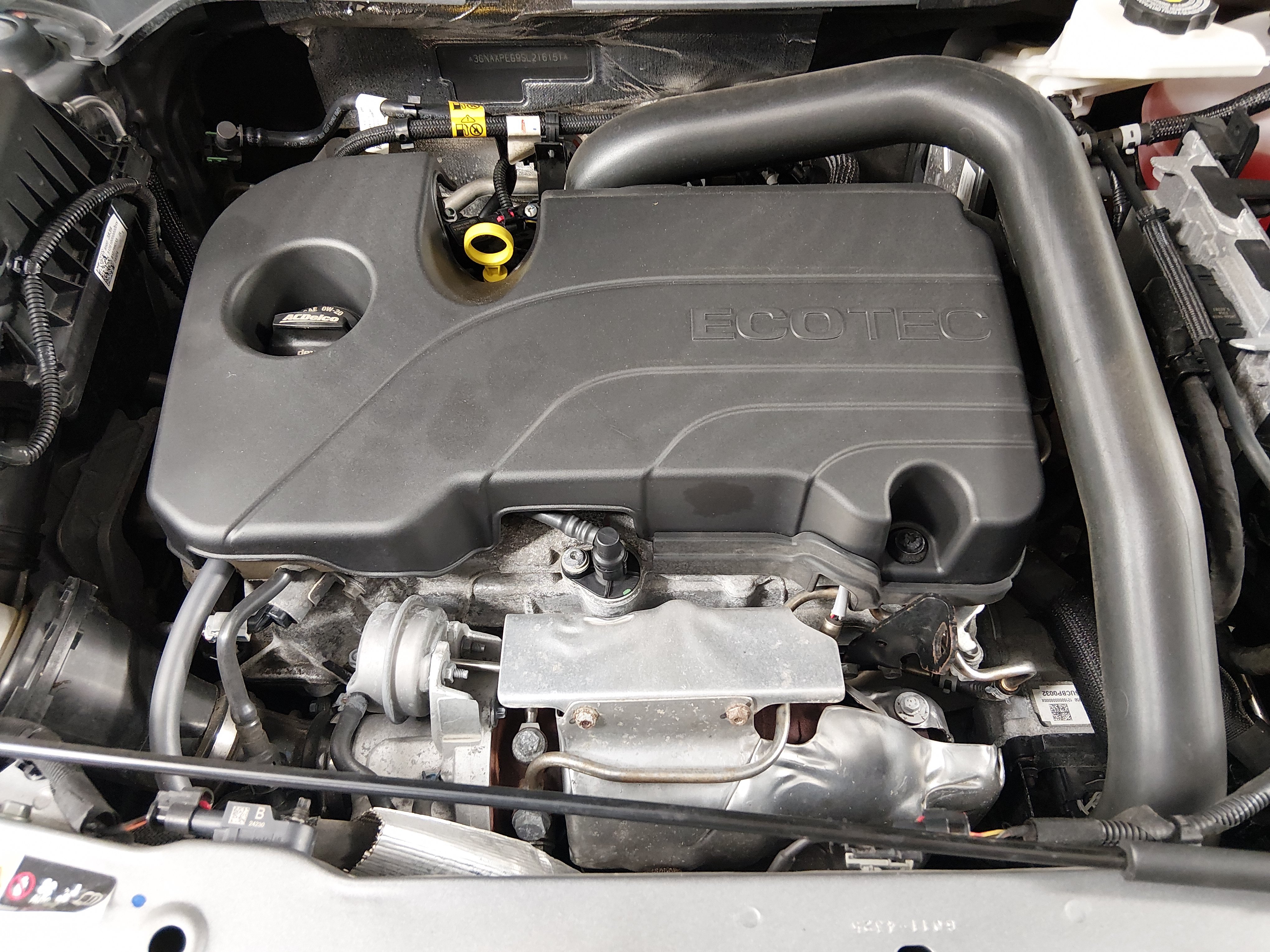 2025 Chevrolet Equinox LT - Photo 9