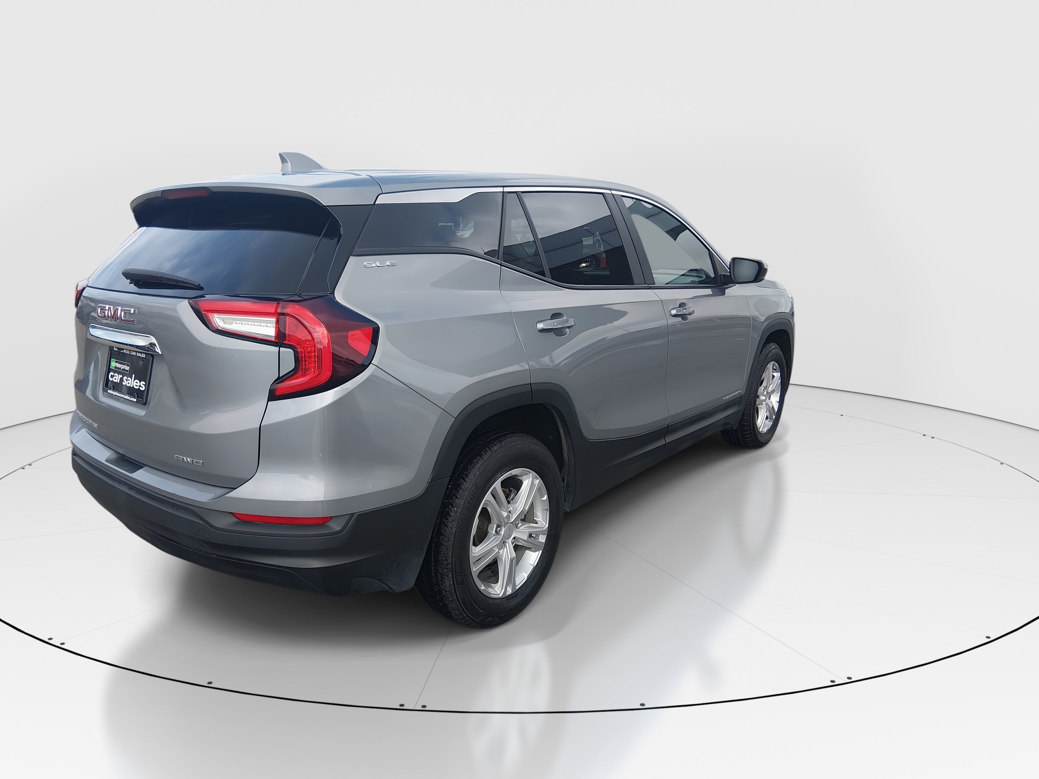 2024 GMC Terrain SLE - Photo 7