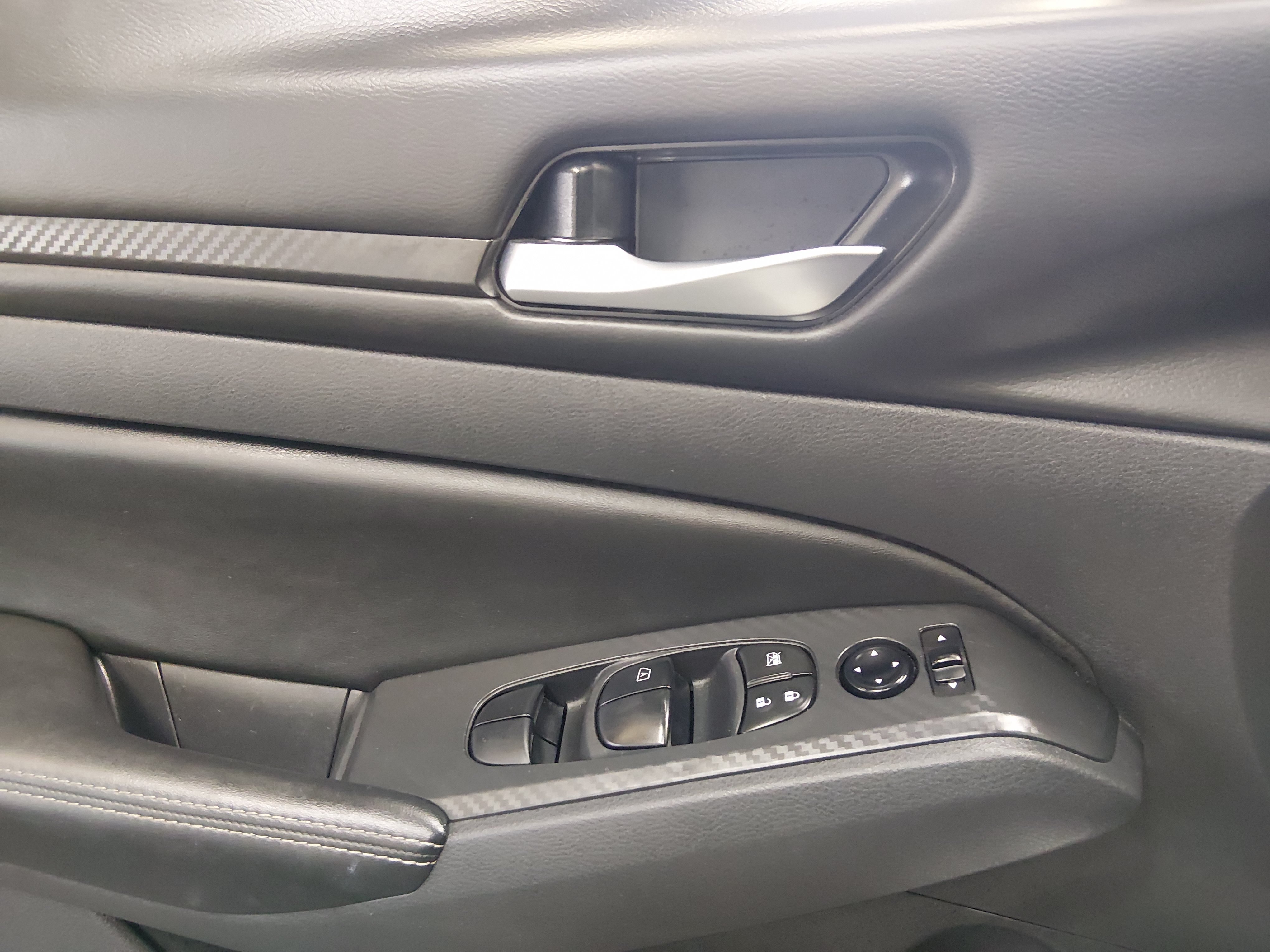 2025 Nissan Altima SV - Photo 19