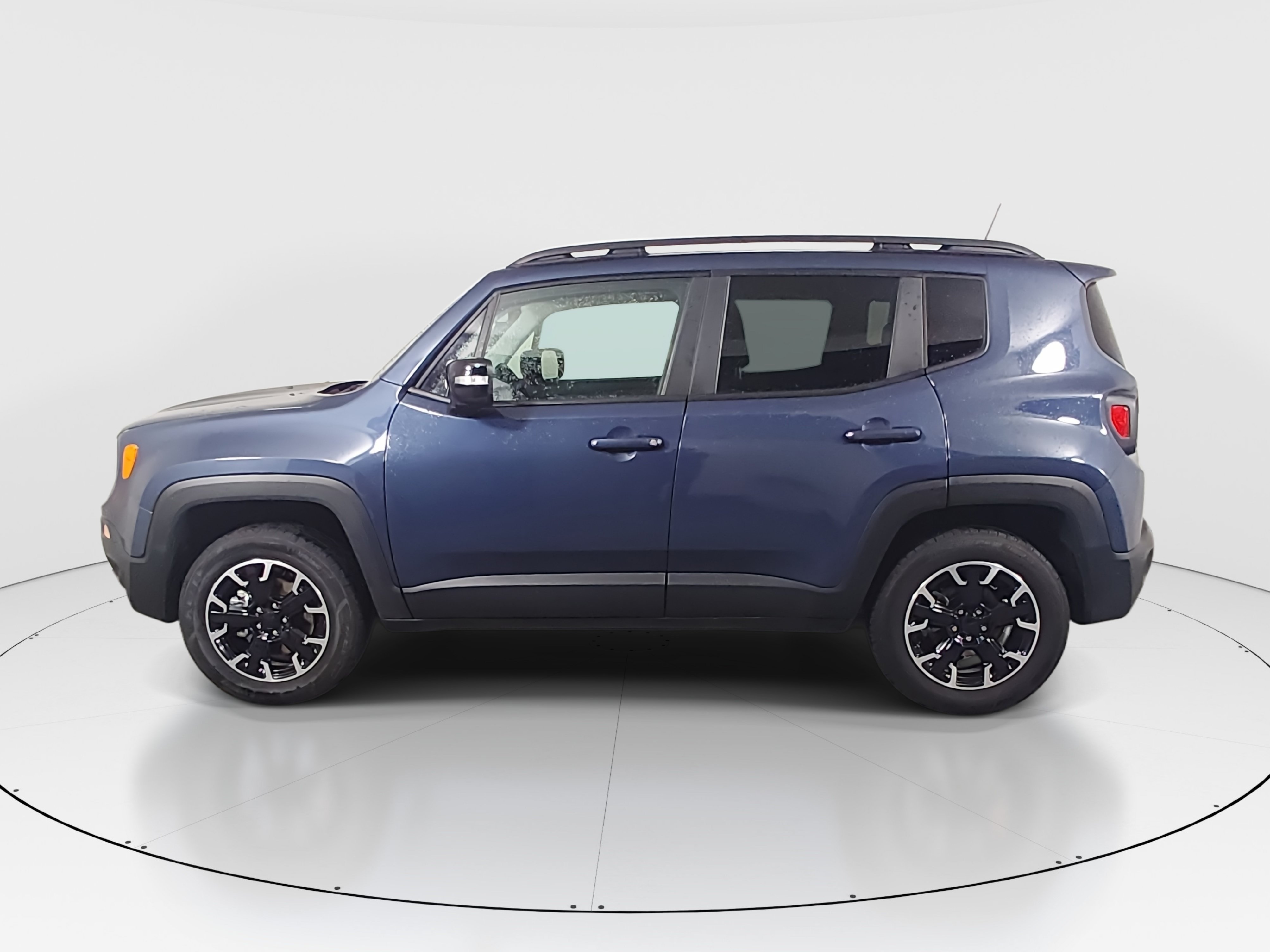 2023 Jeep Renegade Upland - Photo 4