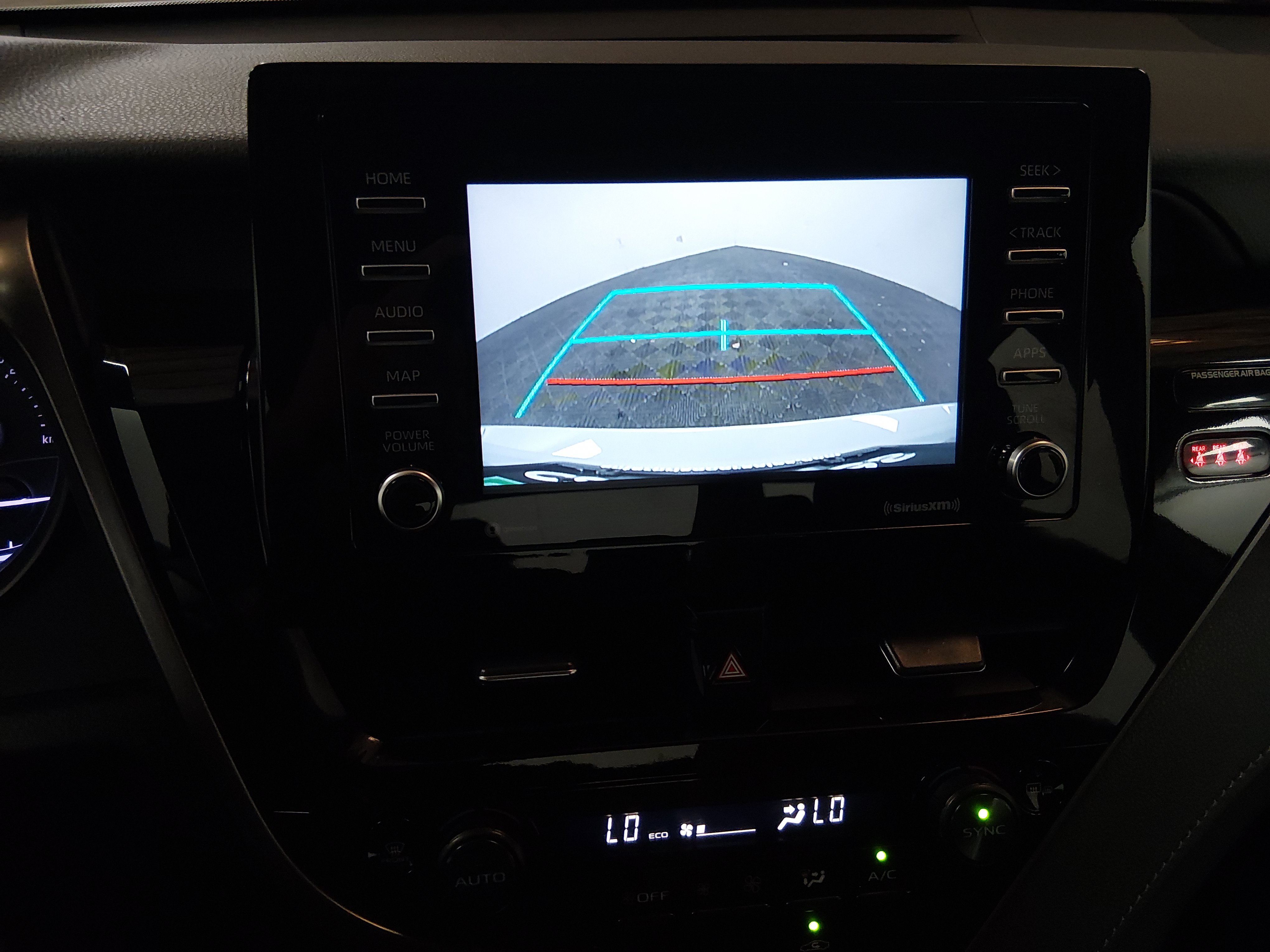 2024 Toyota Camry SE - Photo 16