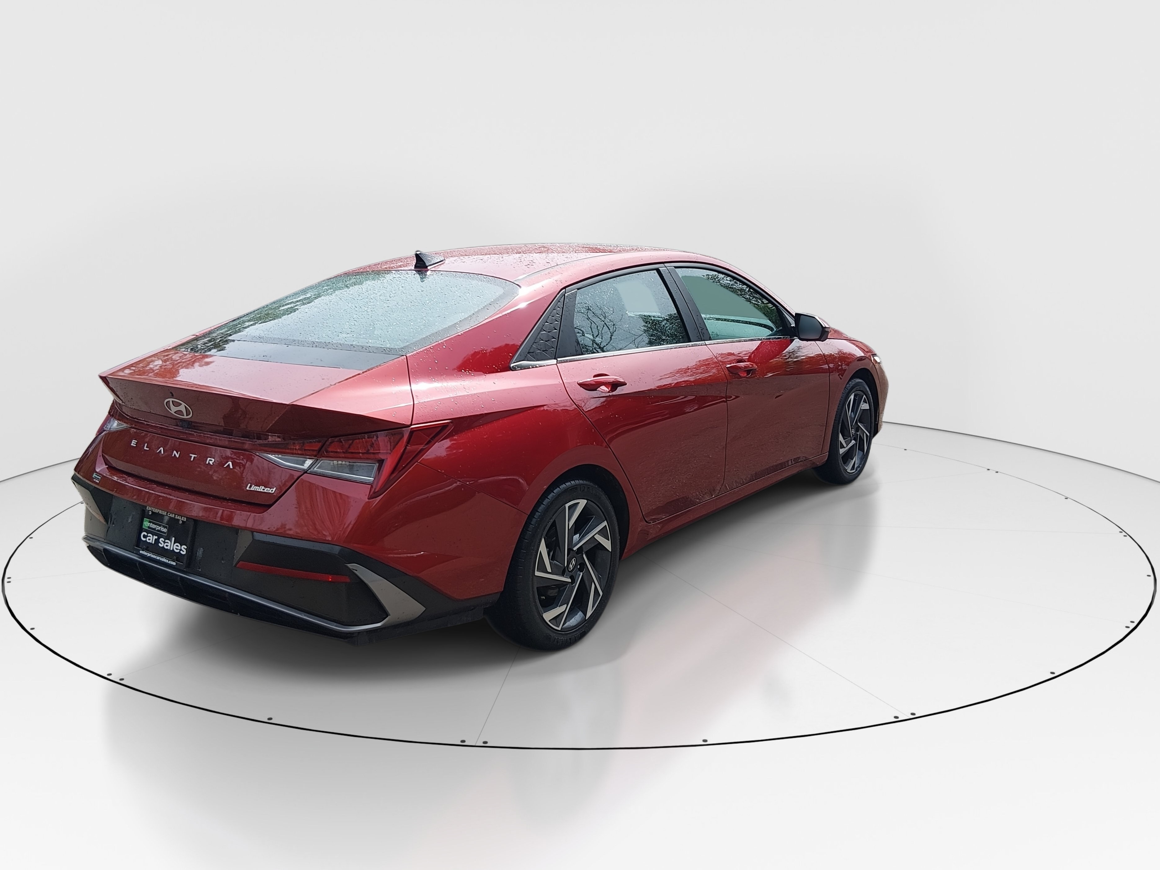 2024 Hyundai Elantra Limited - Photo 7