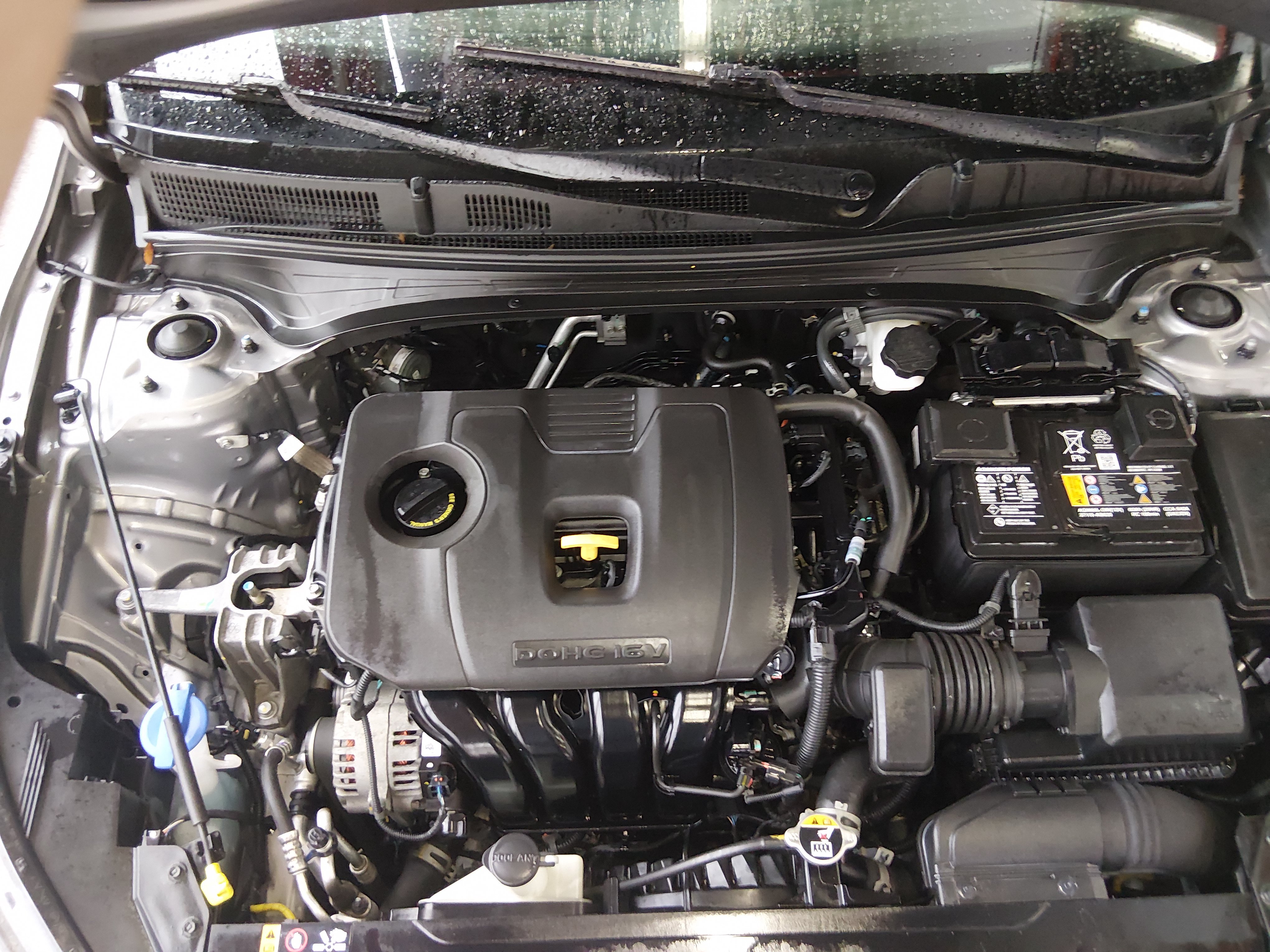2024 Kia Forte LXS - Photo 9