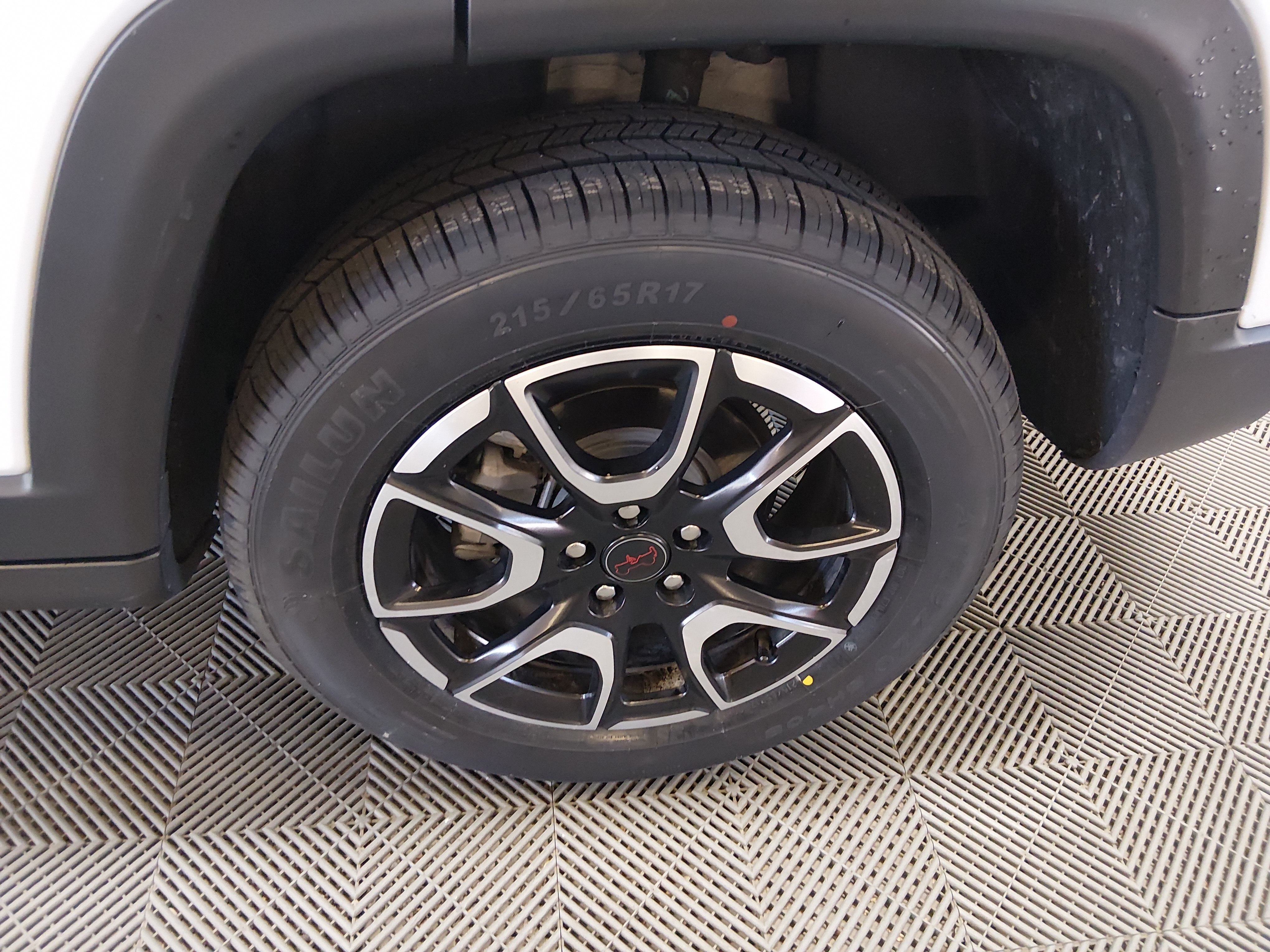 2025 Jeep Compass Trailhawk - Photo 10
