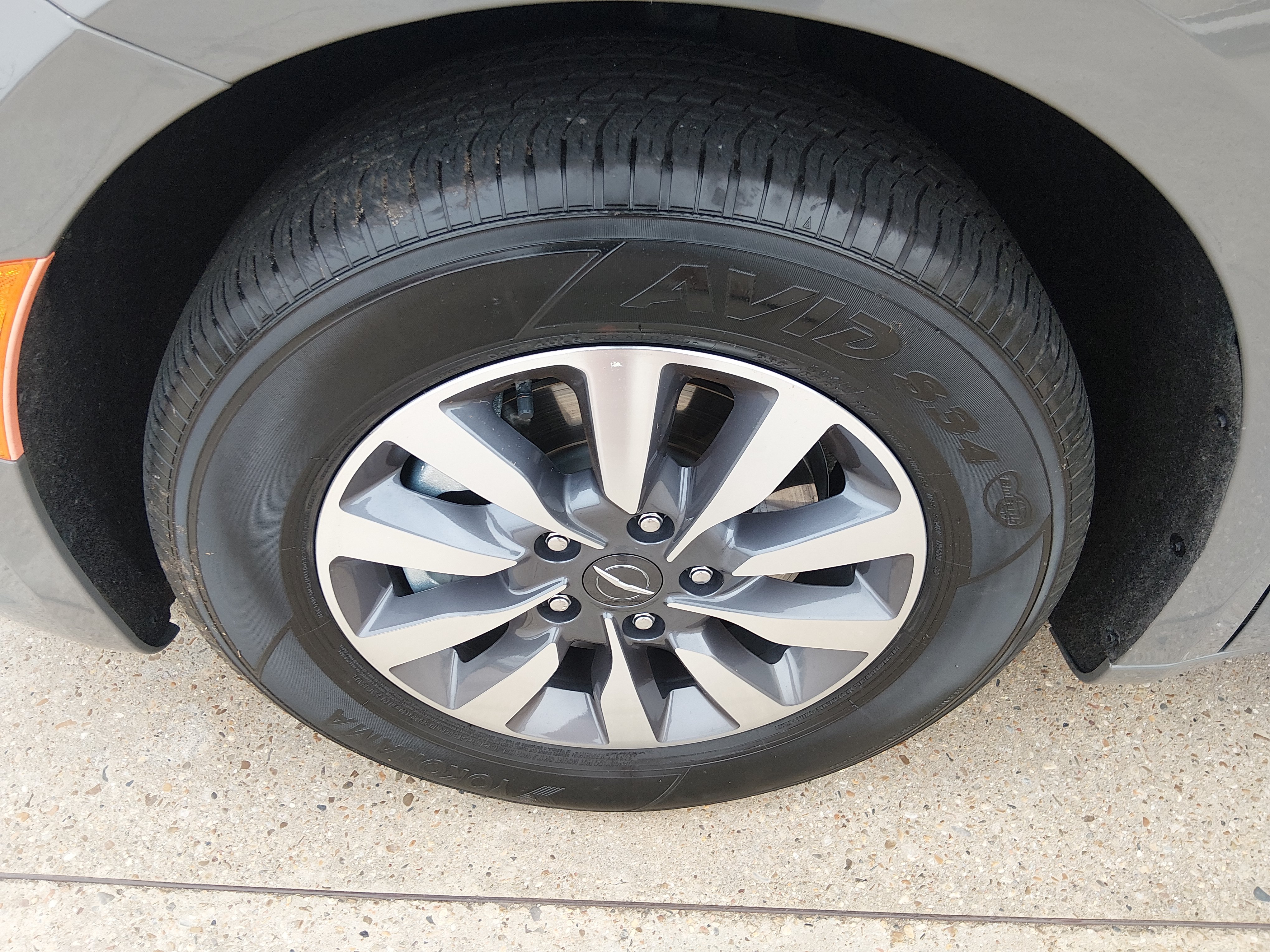 2023 Chrysler Pacifica Hybrid Touring L - Photo 10