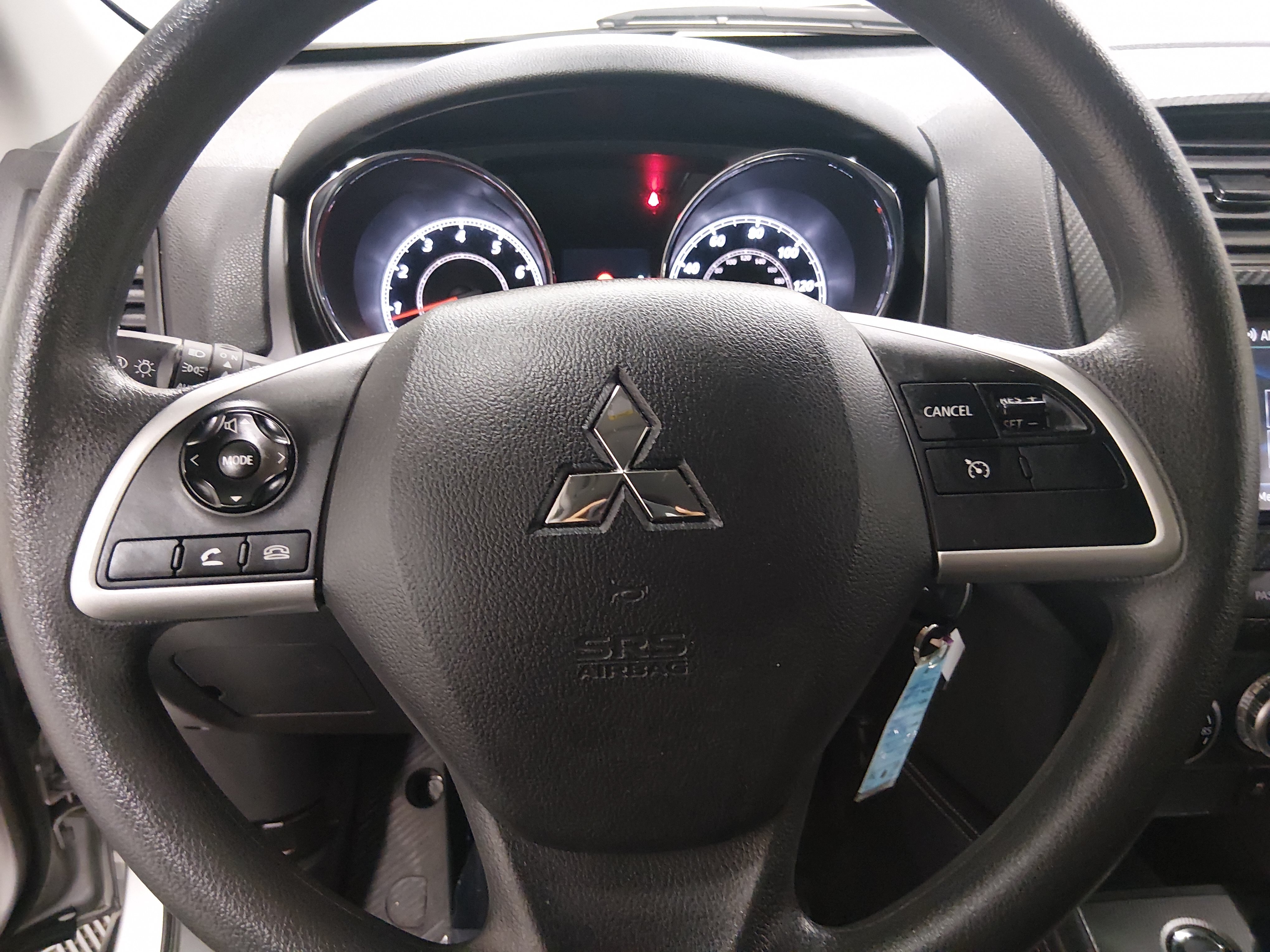 2025 Mitsubishi Outlander Sport ES - Photo 12