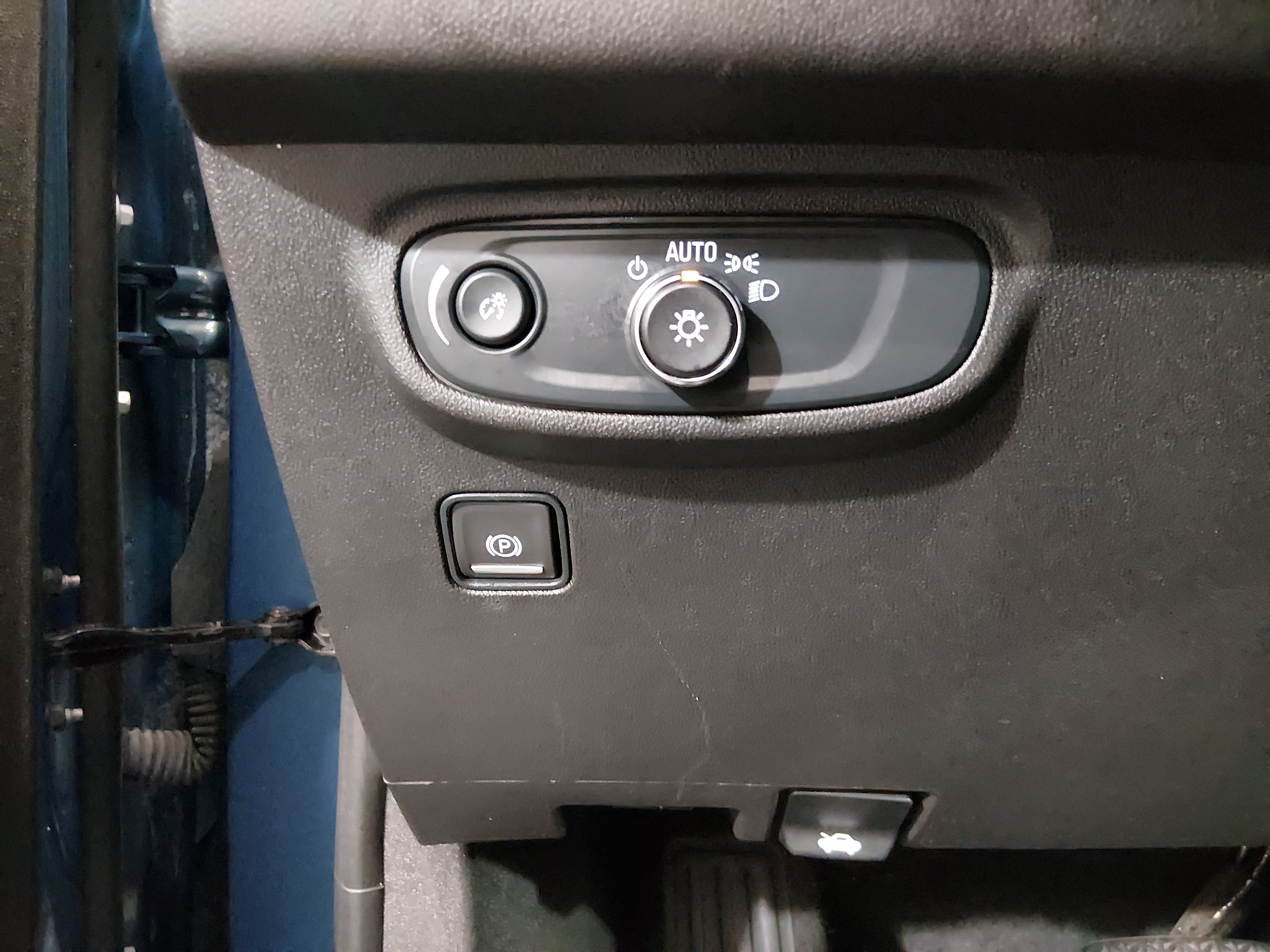 2024 GMC Terrain SLE - Photo 13