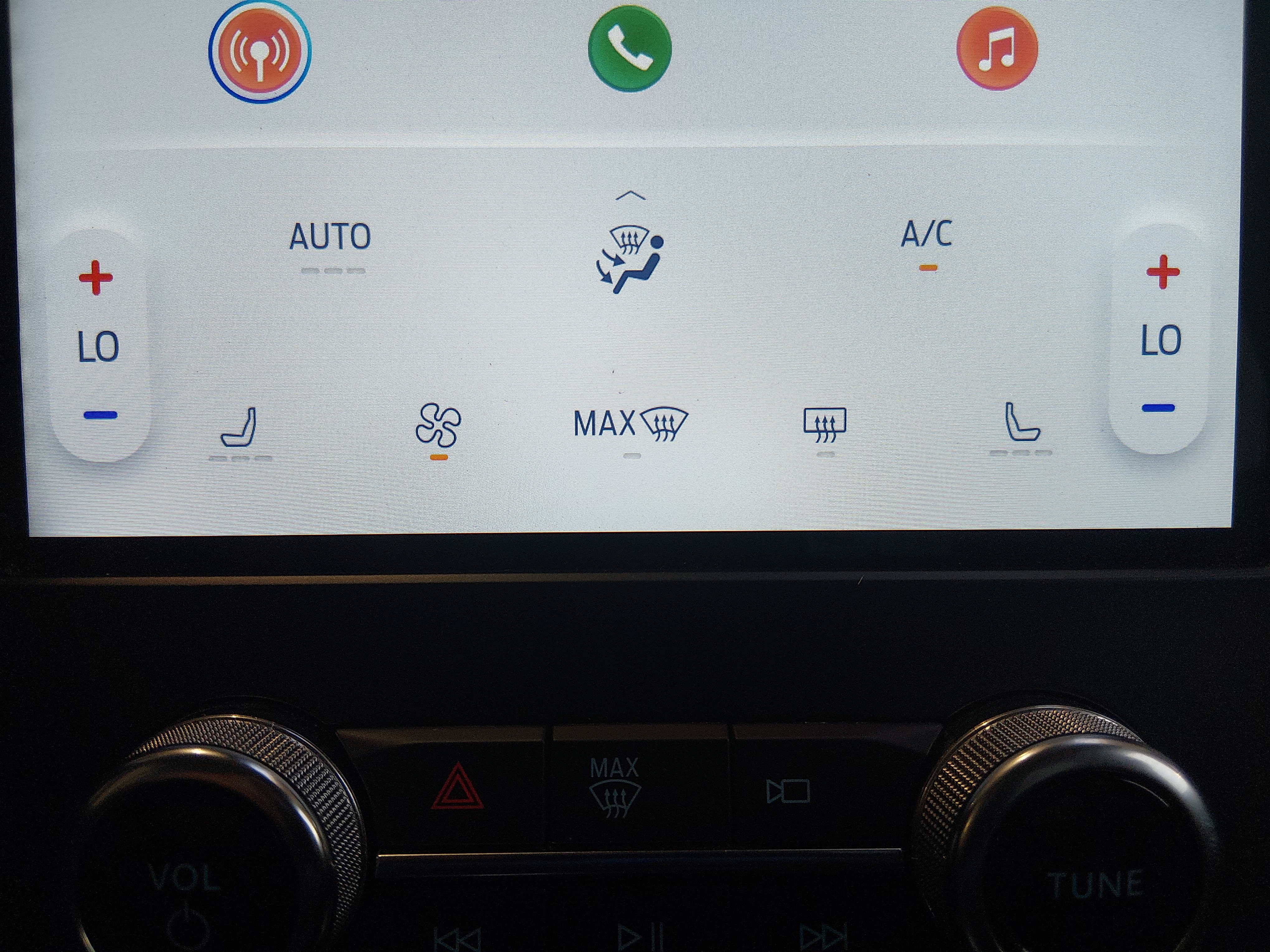 2024 Ford Edge SEL - Photo 17