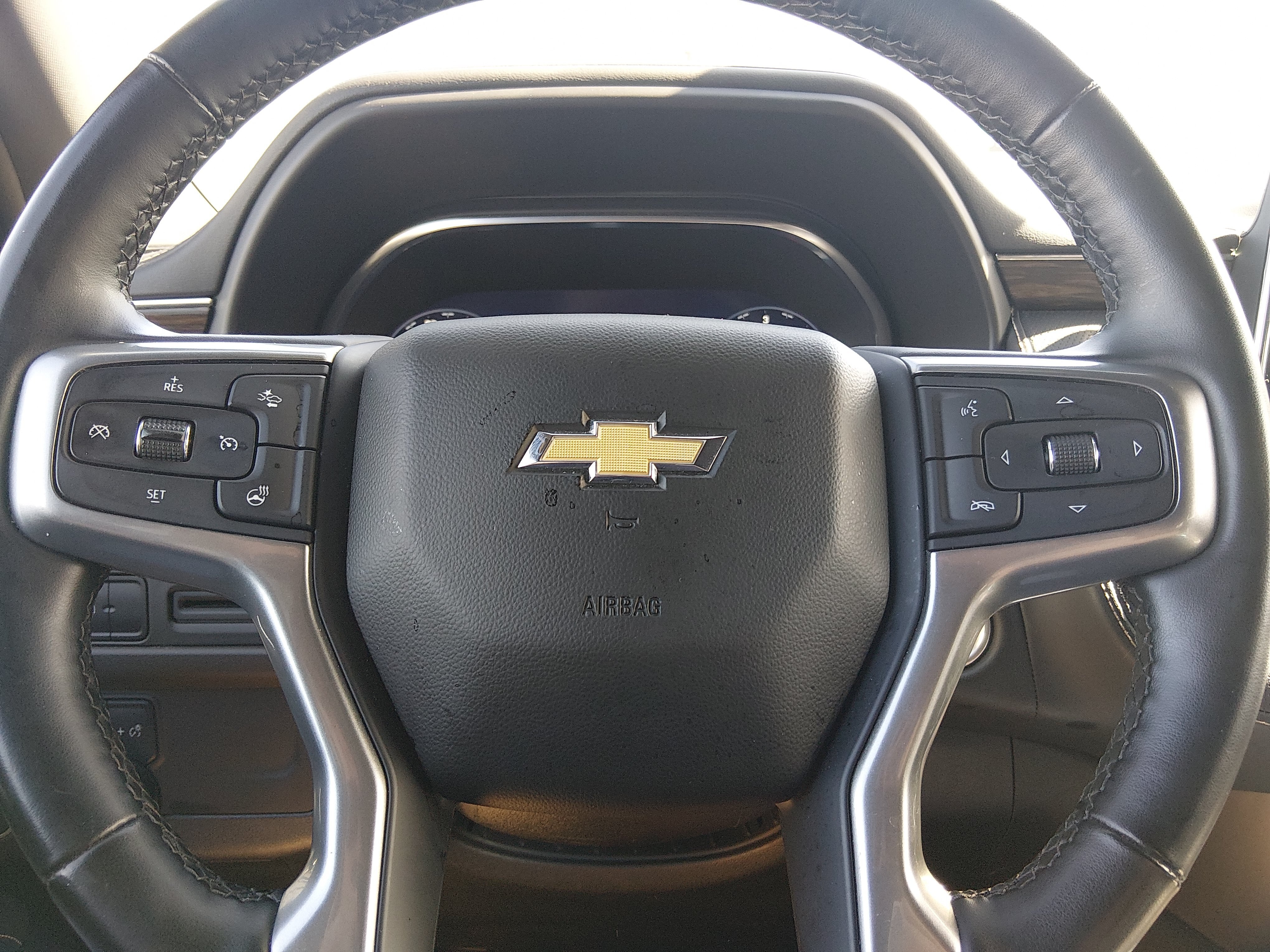 2024 Chevrolet Suburban Premier - Photo 12