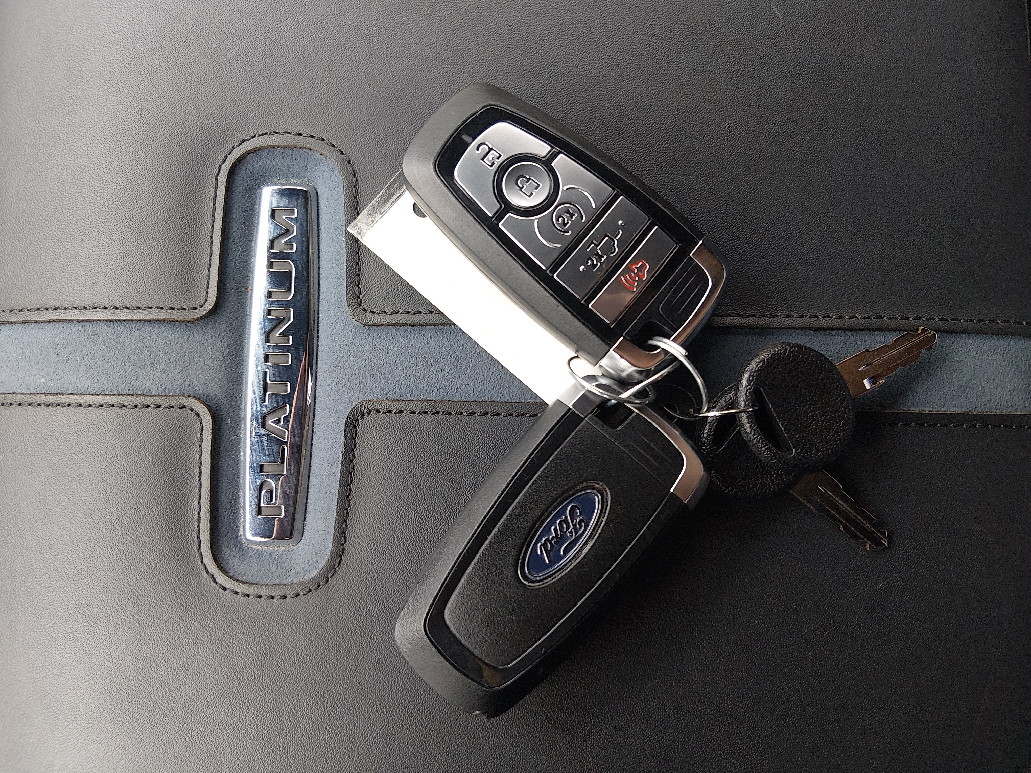 2024 Ford F-150 Platinum - Photo 15