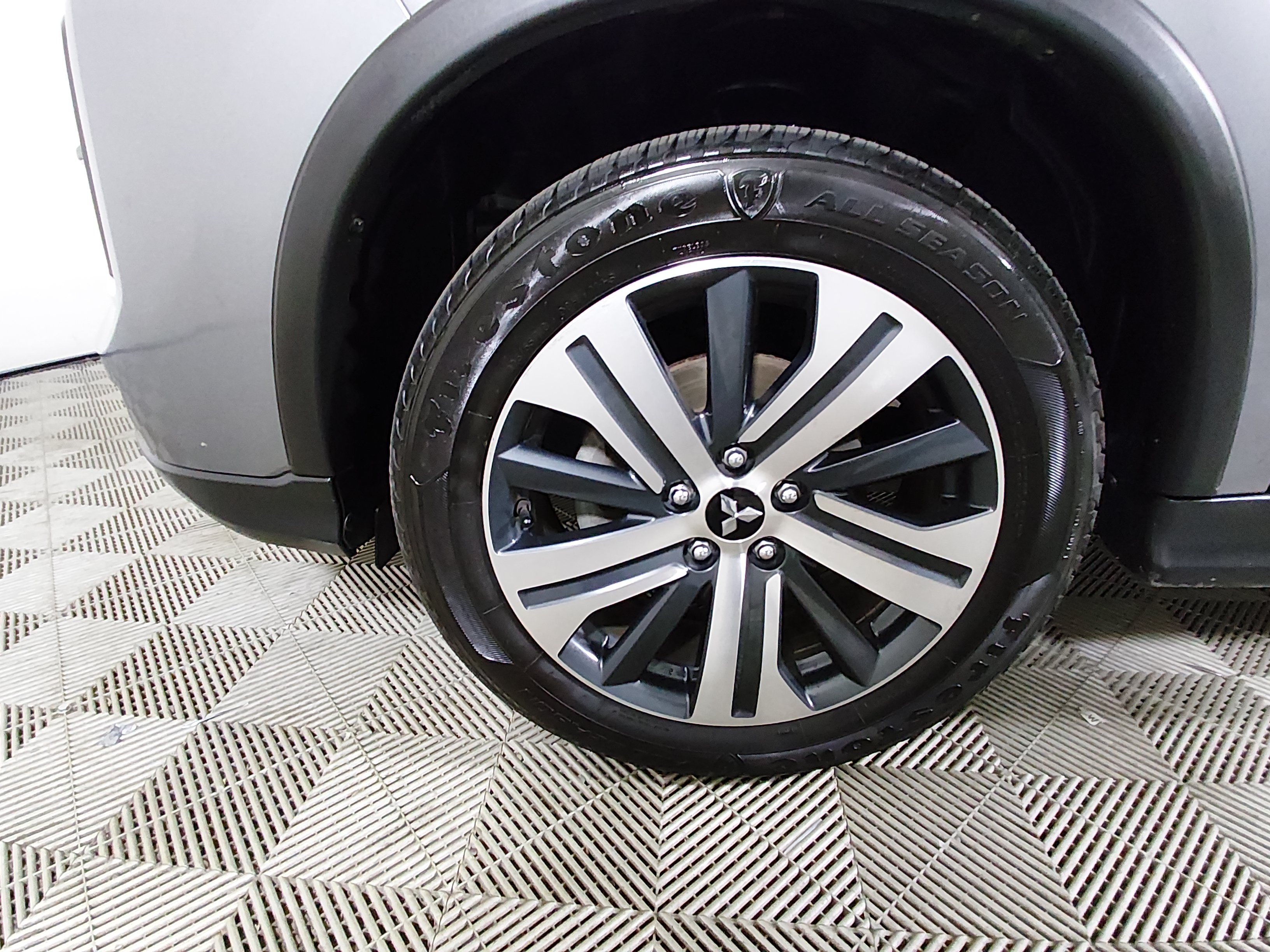 2024 Mitsubishi Outlander Sport ES - Photo 10
