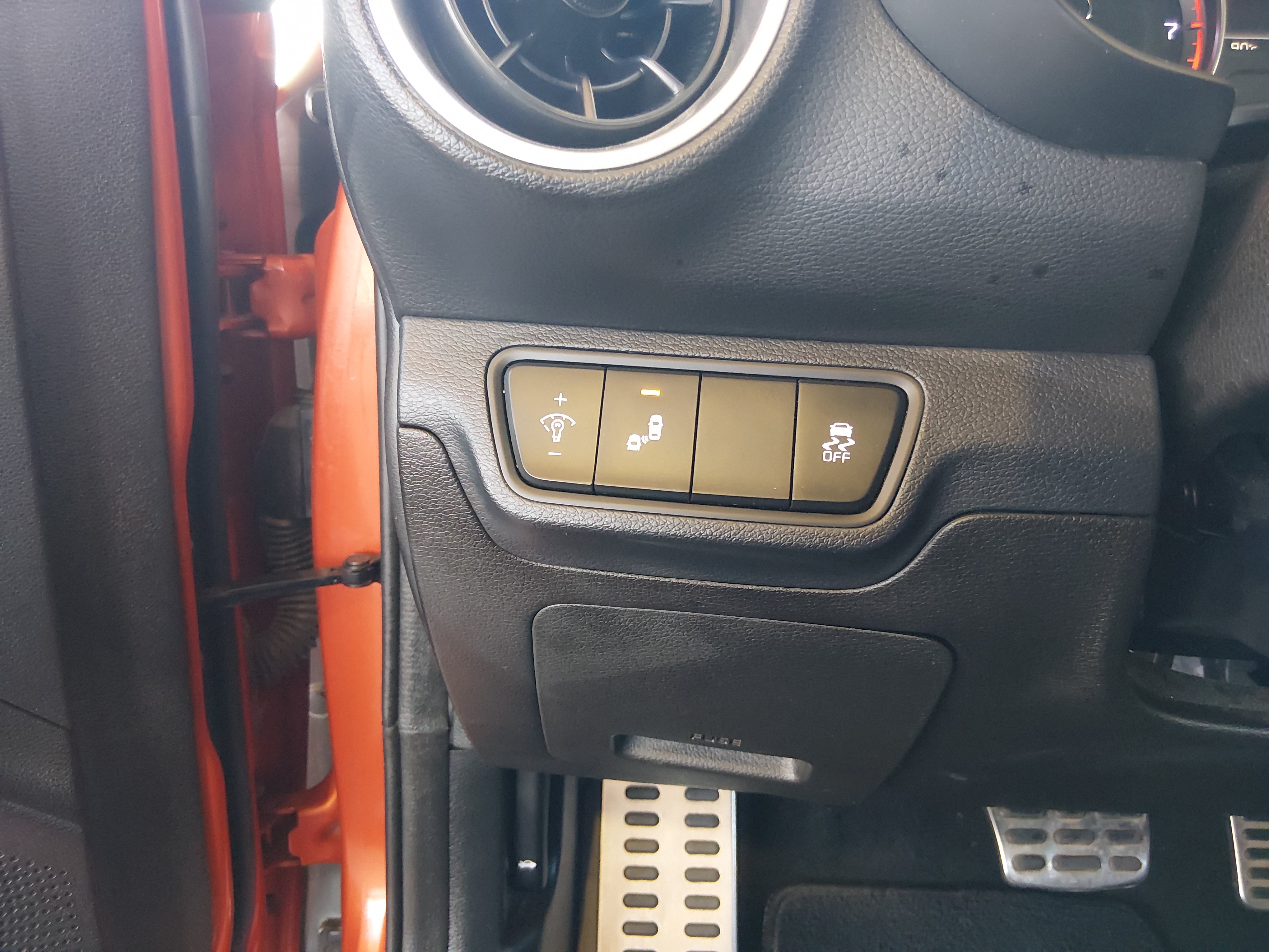 2023 Kia Forte GT-Line - Photo 13