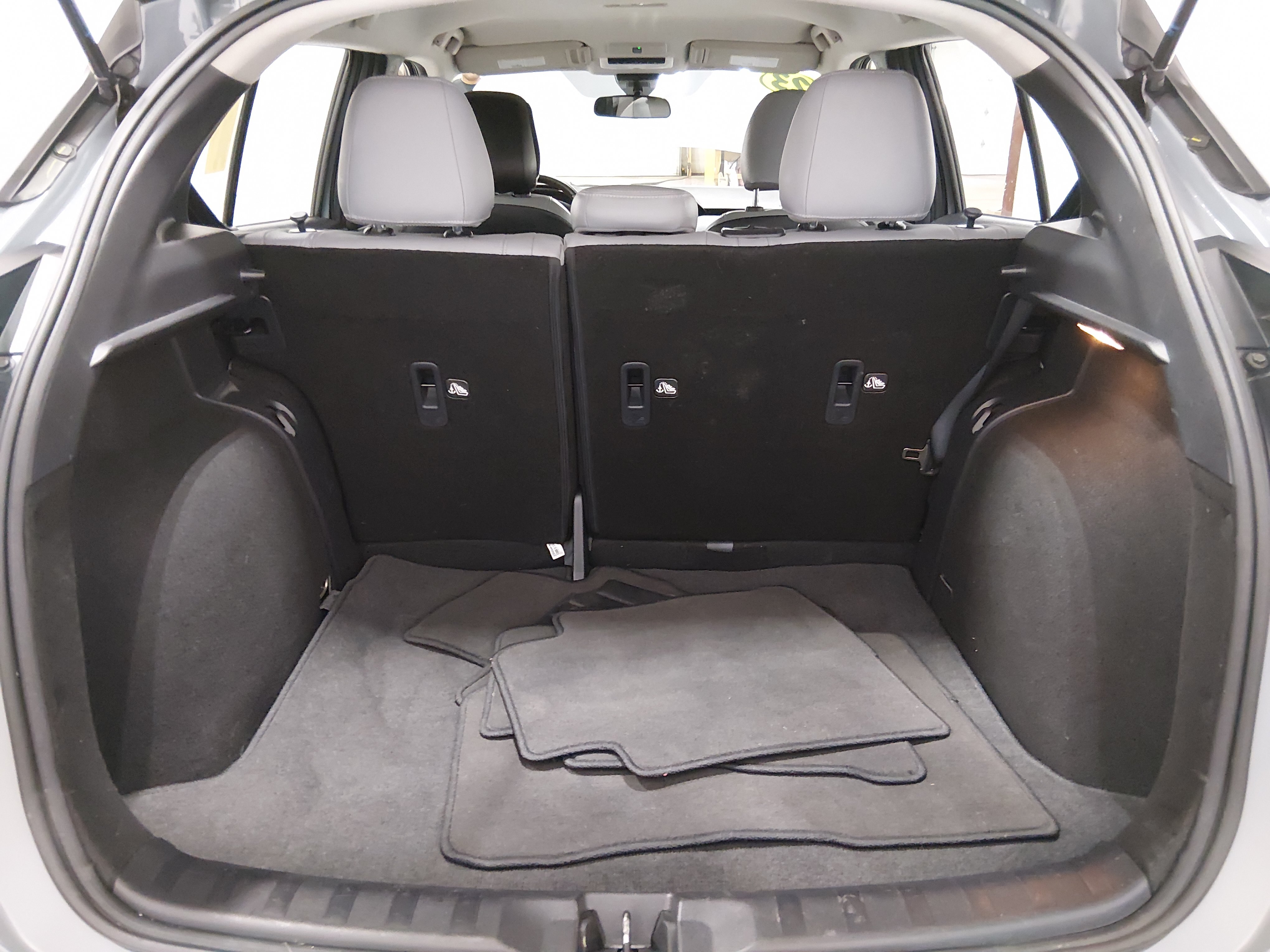 2023 Nissan Kicks SR - Photo 11
