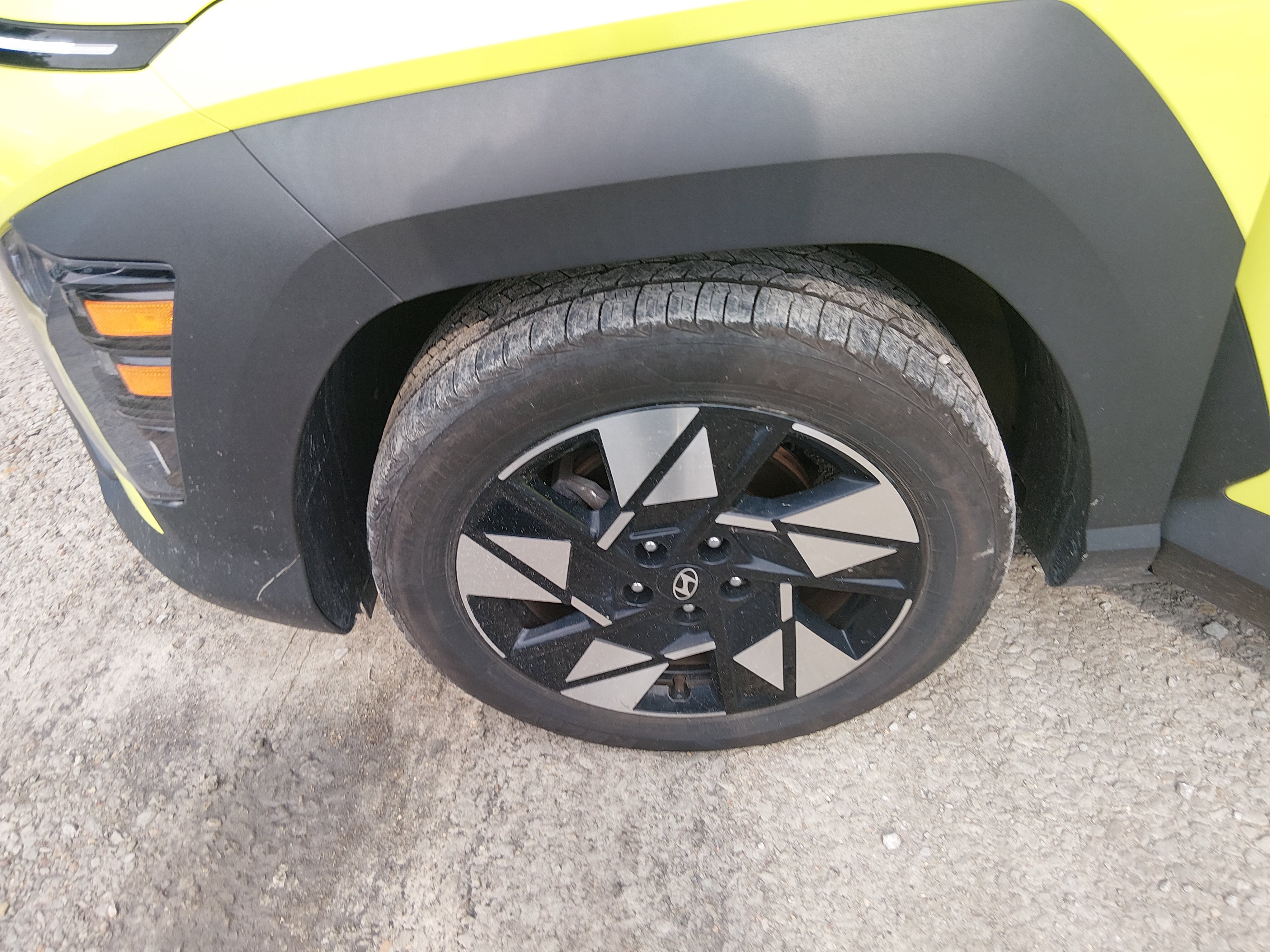 2024 Hyundai Kona SEL - Photo 10