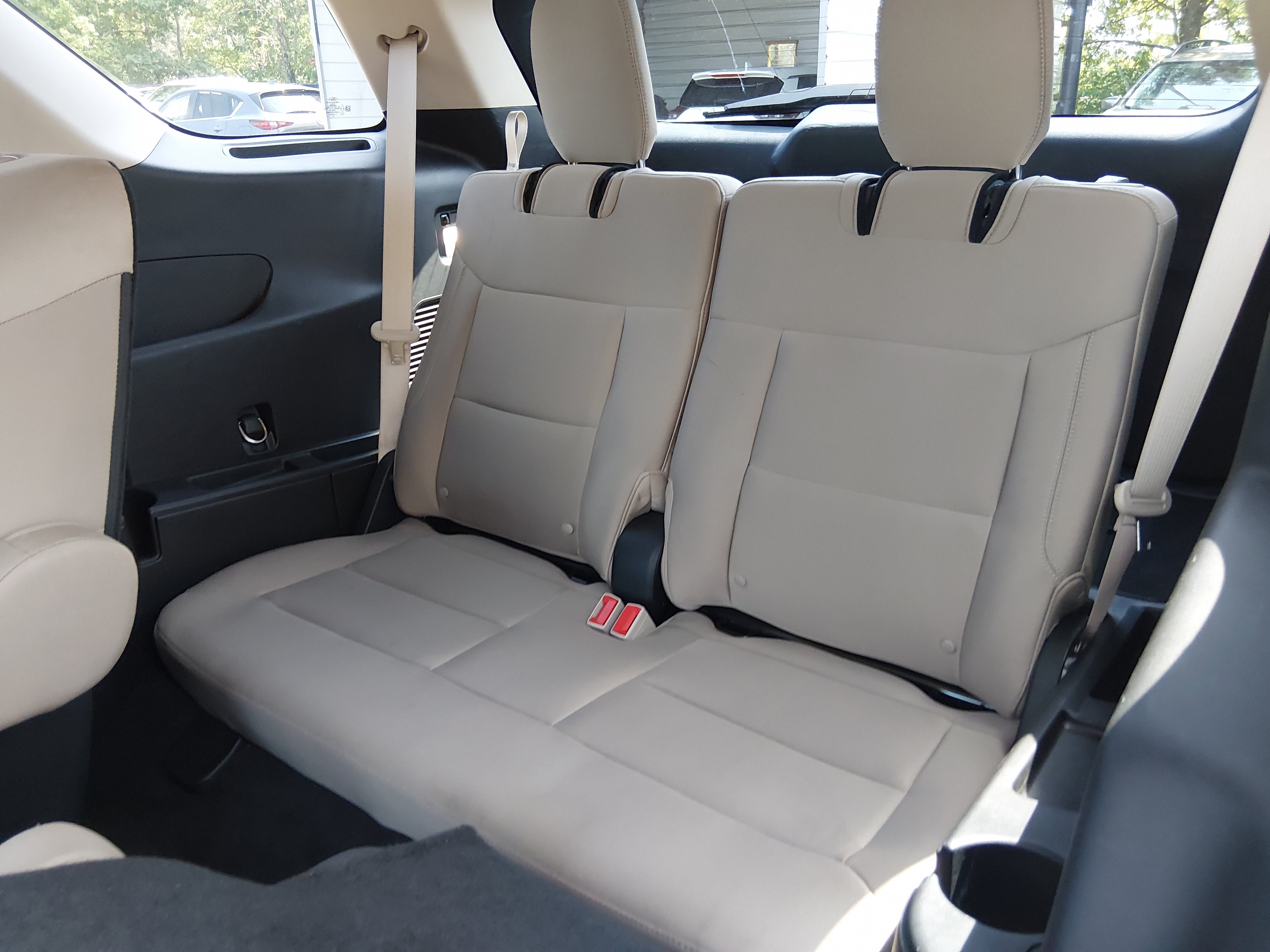 2022 Ford Explorer XLT - Photo 17