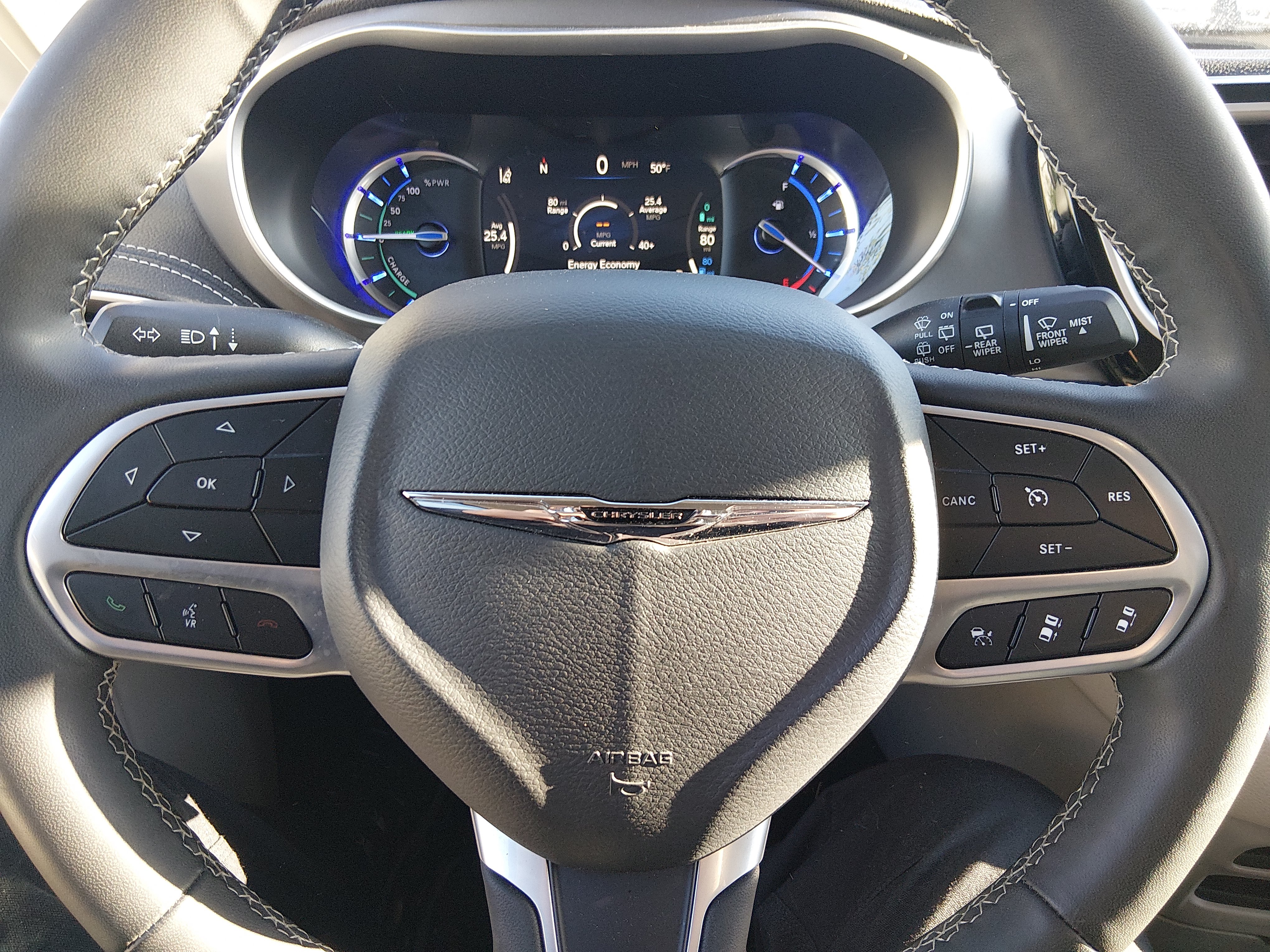 2023 Chrysler Pacifica Hybrid Touring L - Photo 12