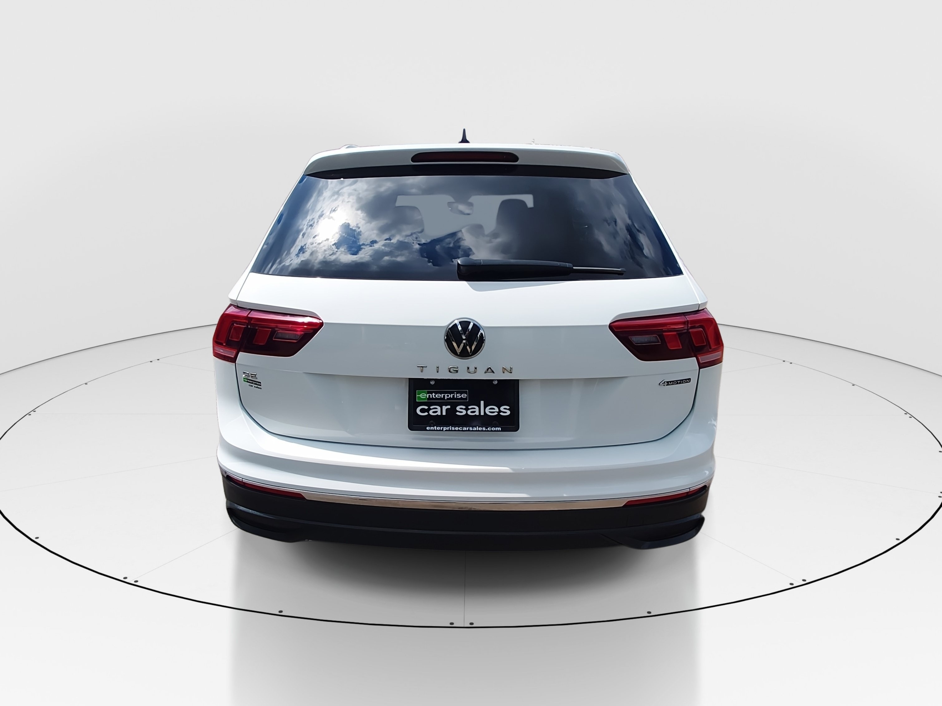 2024 Volkswagen Tiguan SE - Photo 6