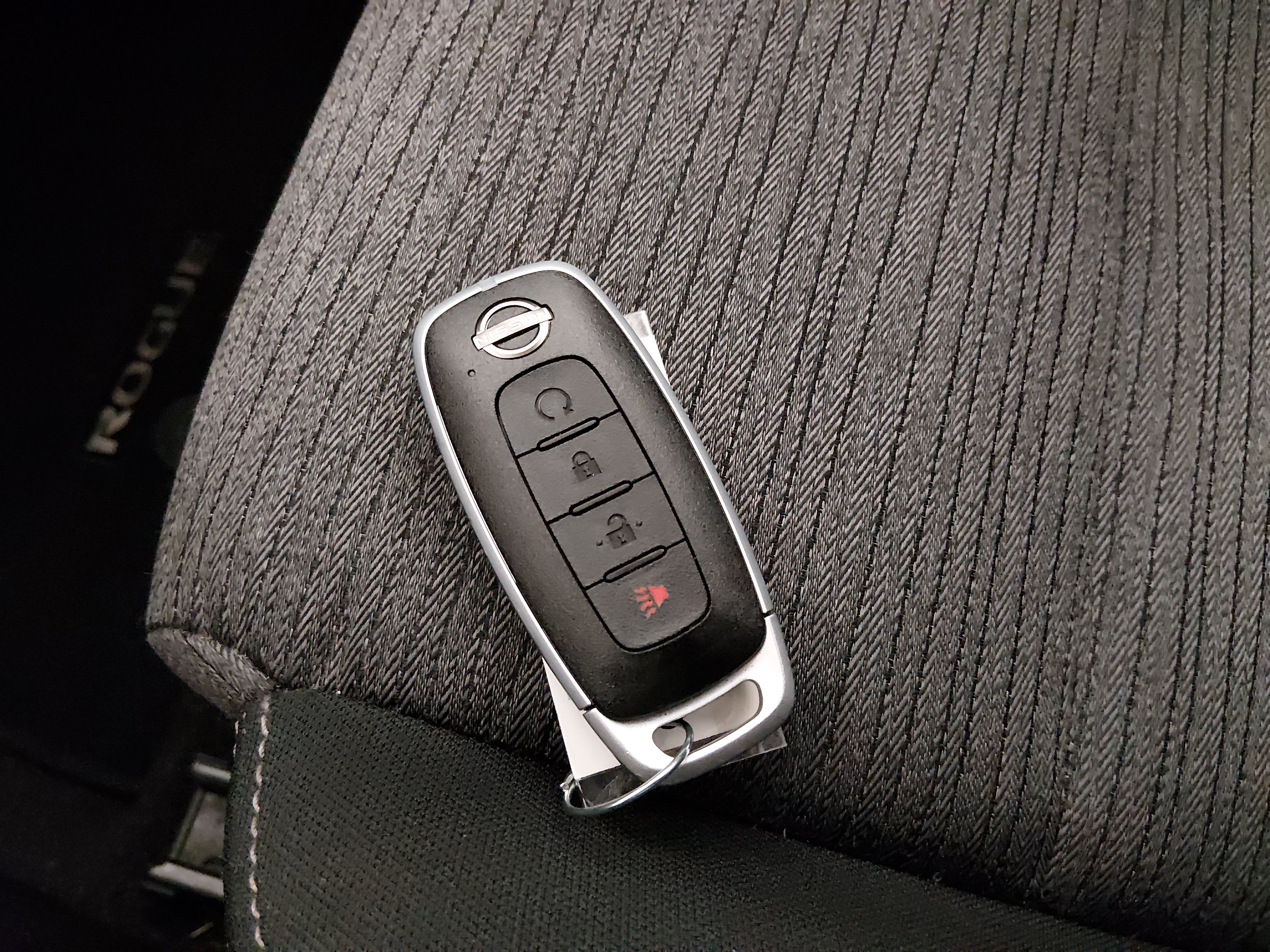 2023 Nissan Rogue SV - Photo 15