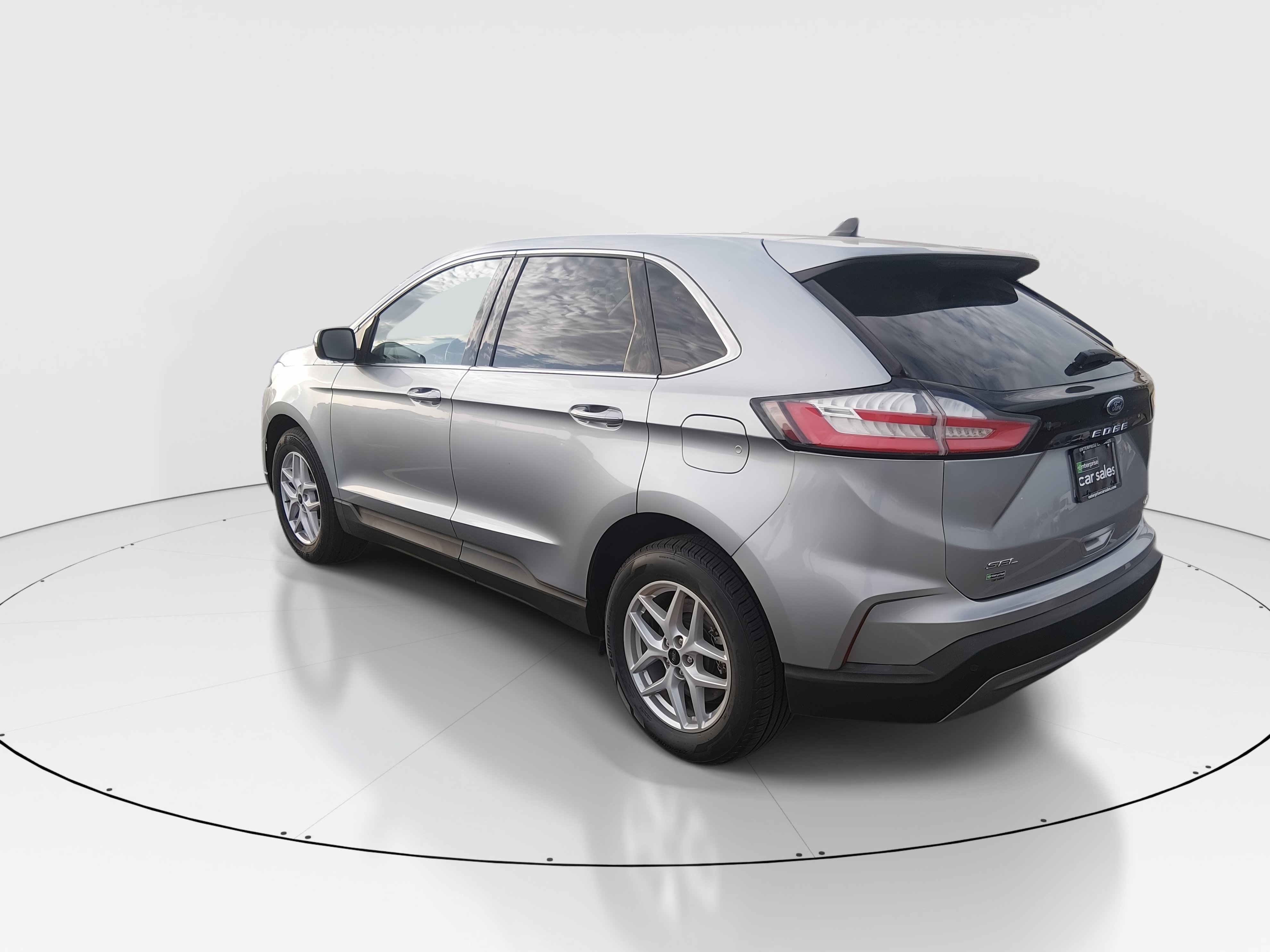2024 Ford Edge SEL - Photo 5