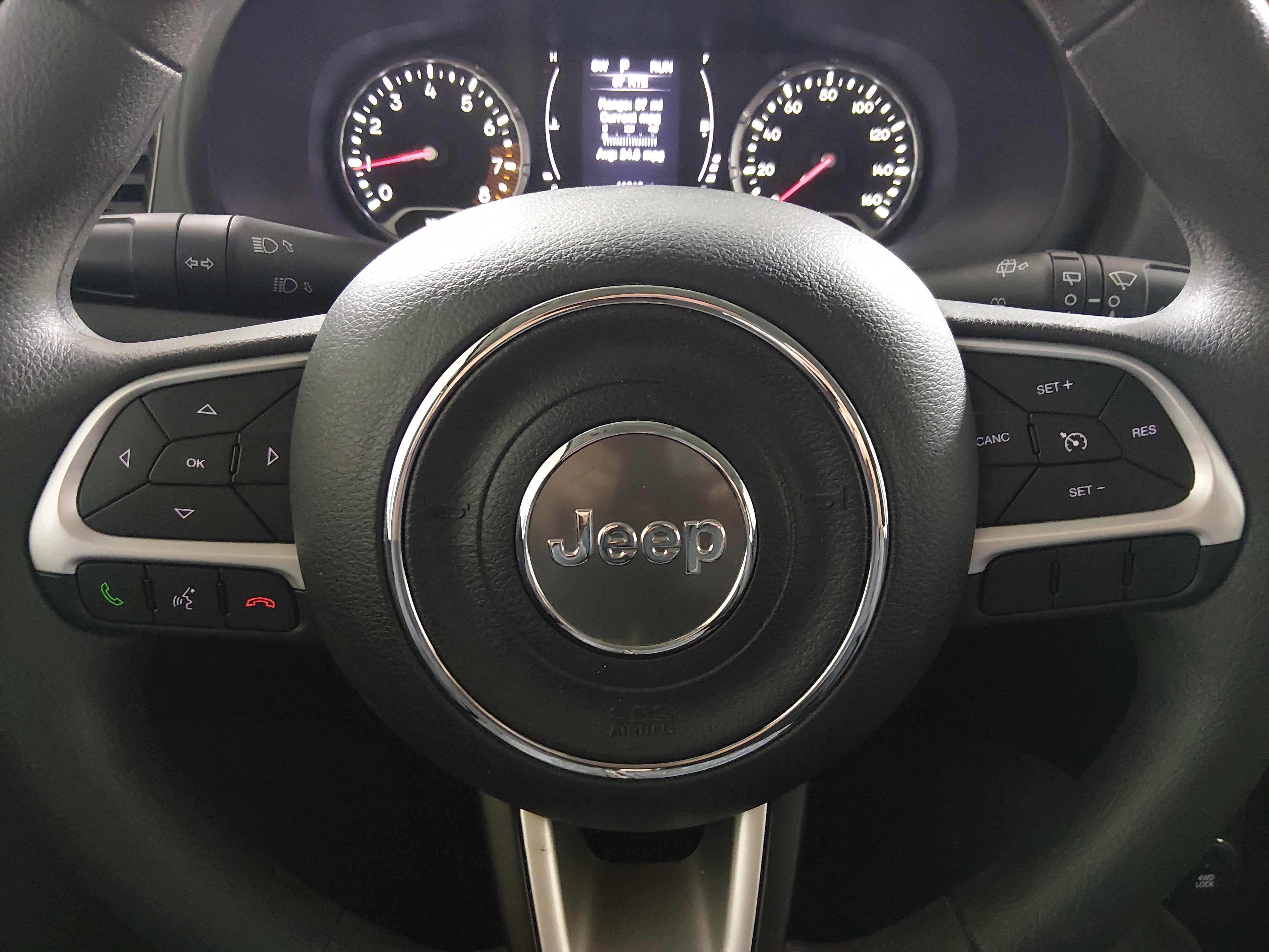 2023 Jeep Renegade Latitude - Photo 12