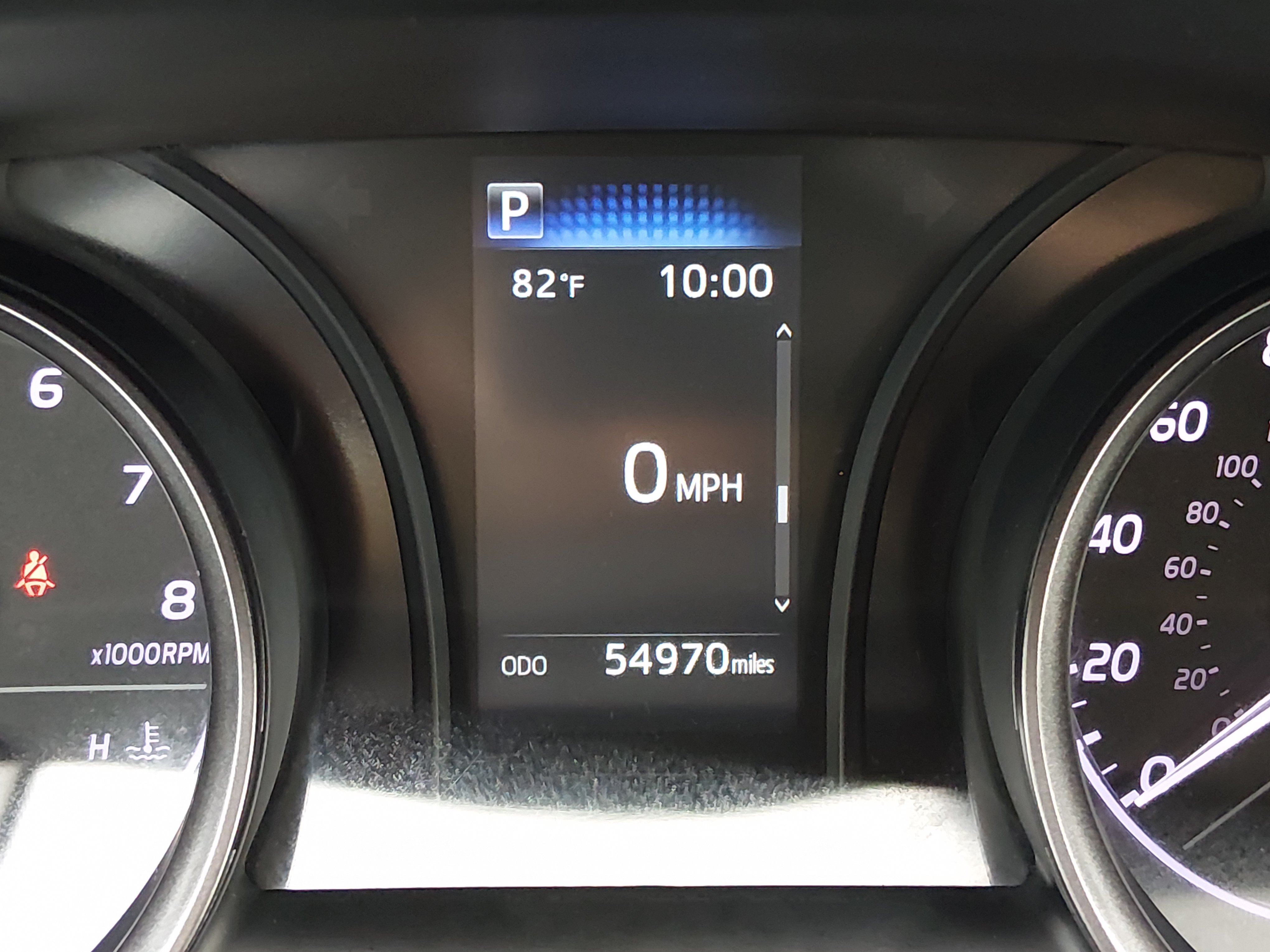 2024 Toyota Camry SE - Photo 14