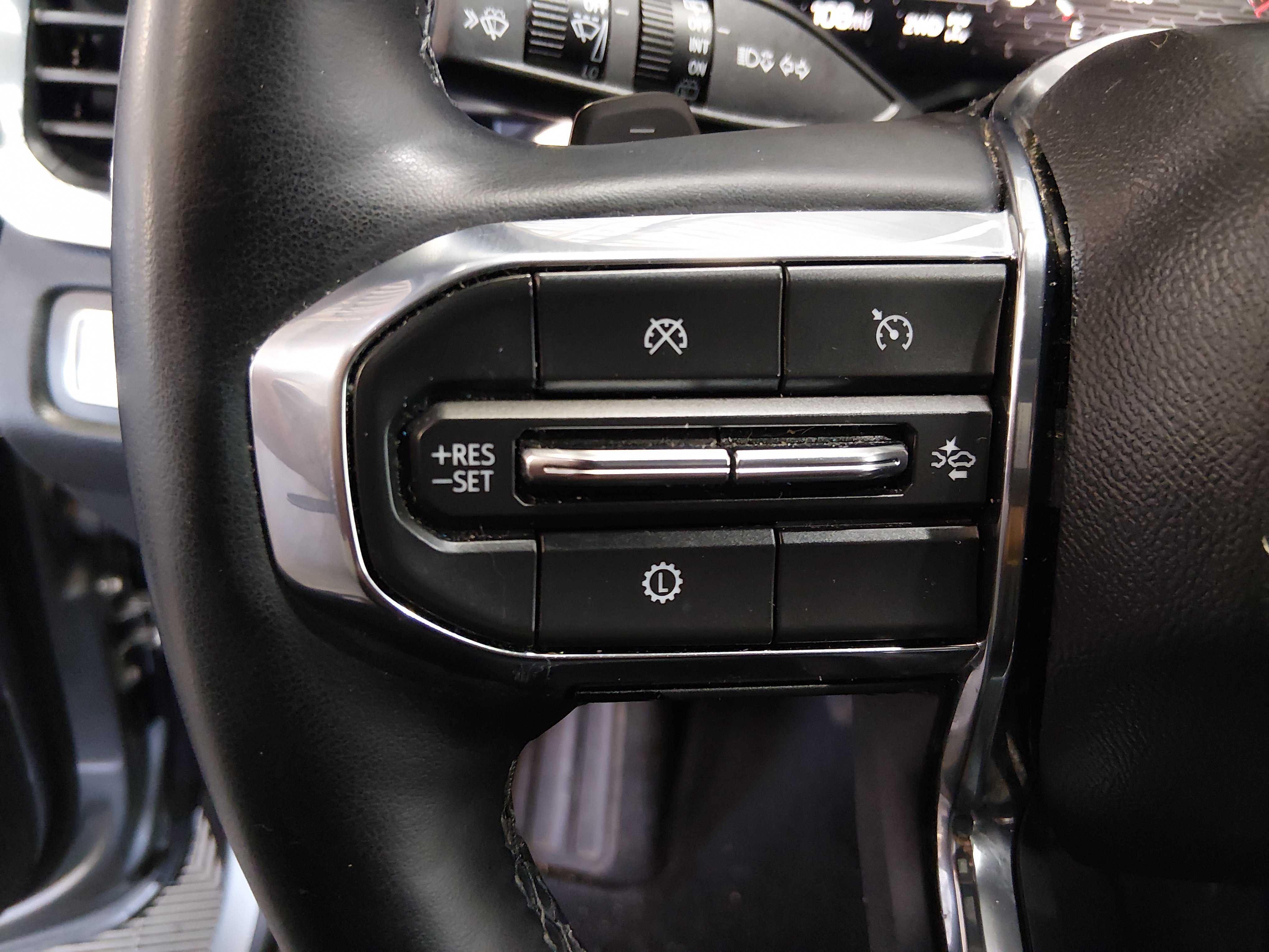 2024 GMC Acadia Elevation - Photo 12
