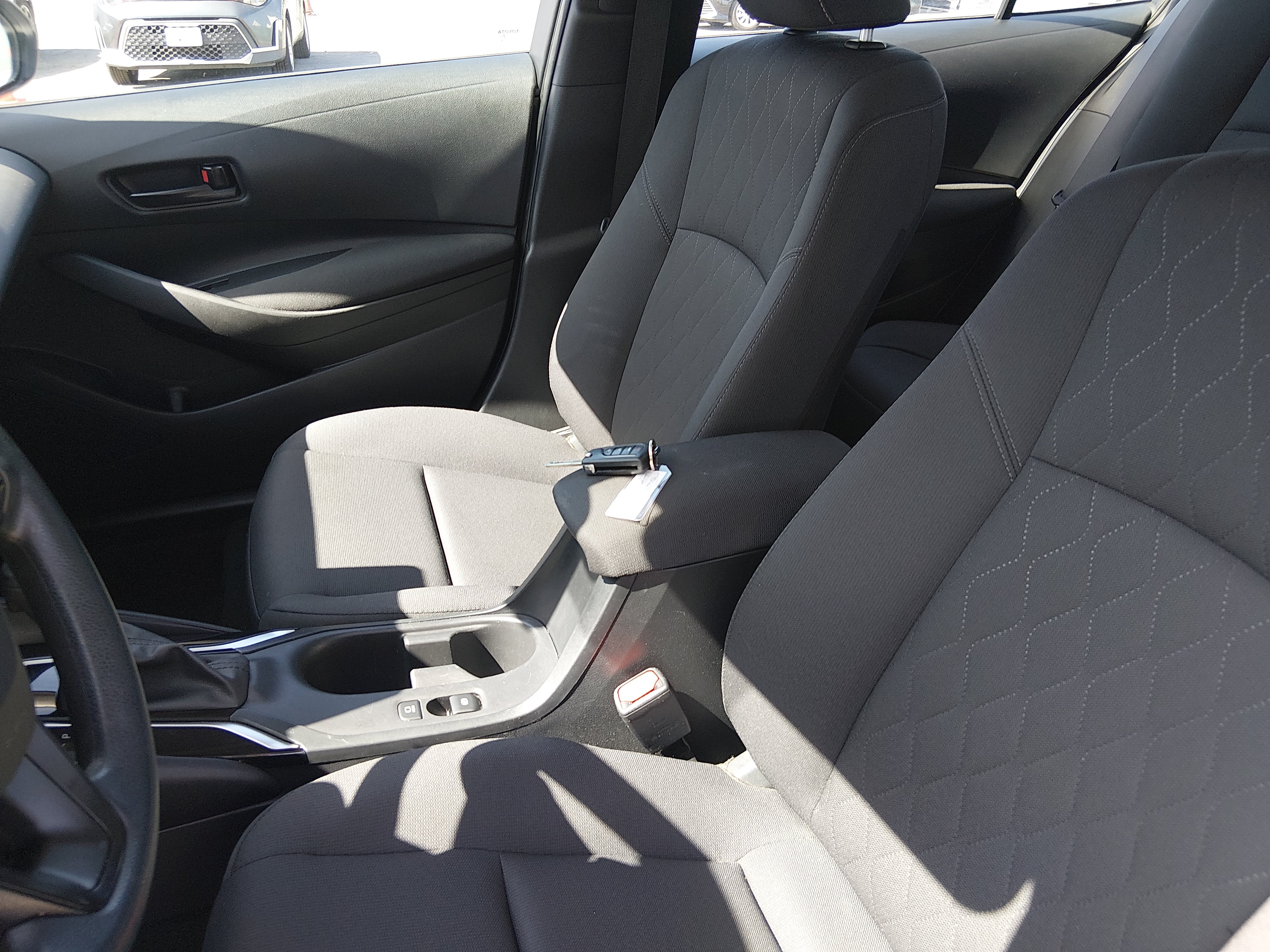 2024 Toyota Corolla LE - Photo 15