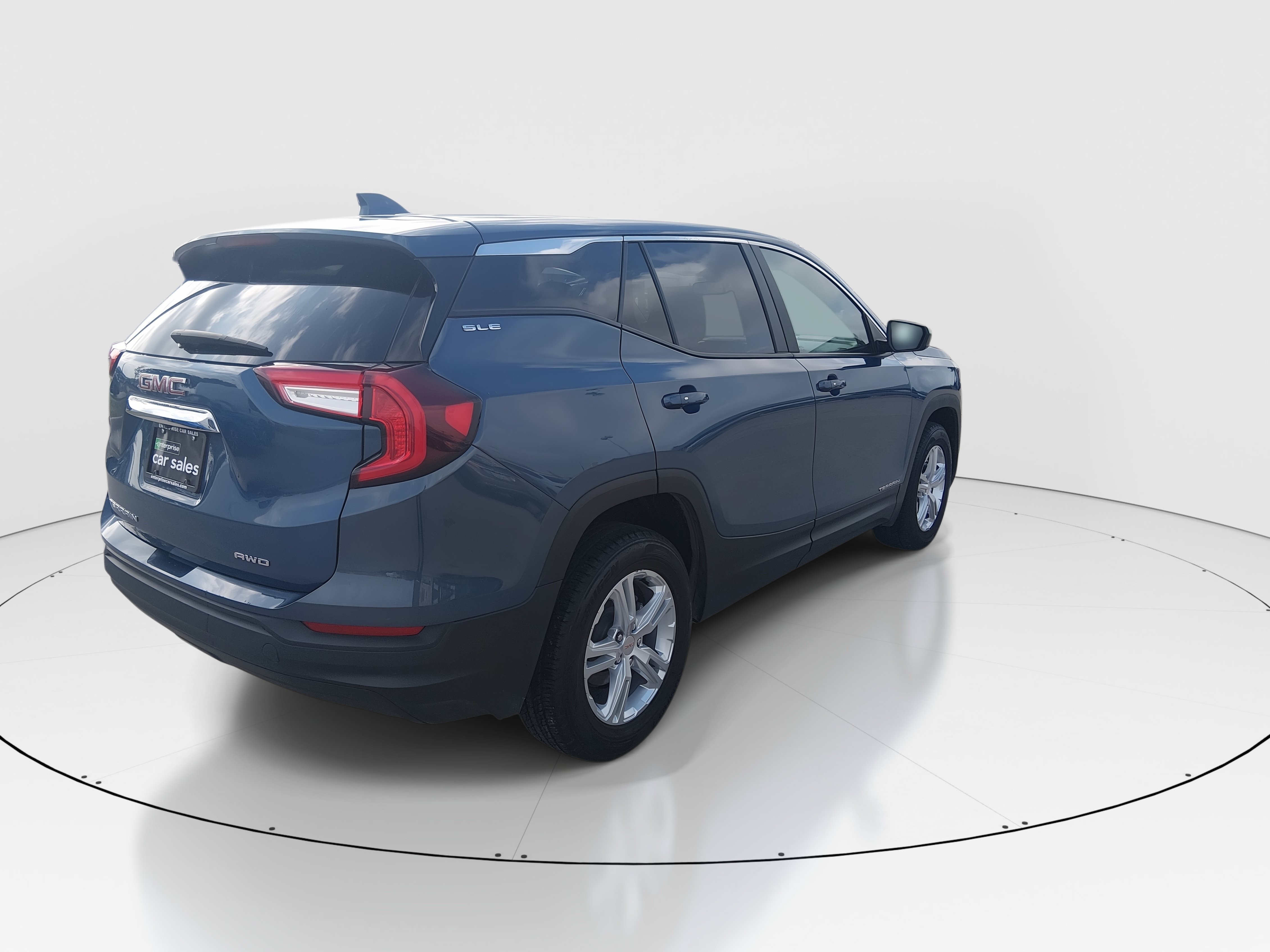 2024 GMC Terrain SLE - Photo 7