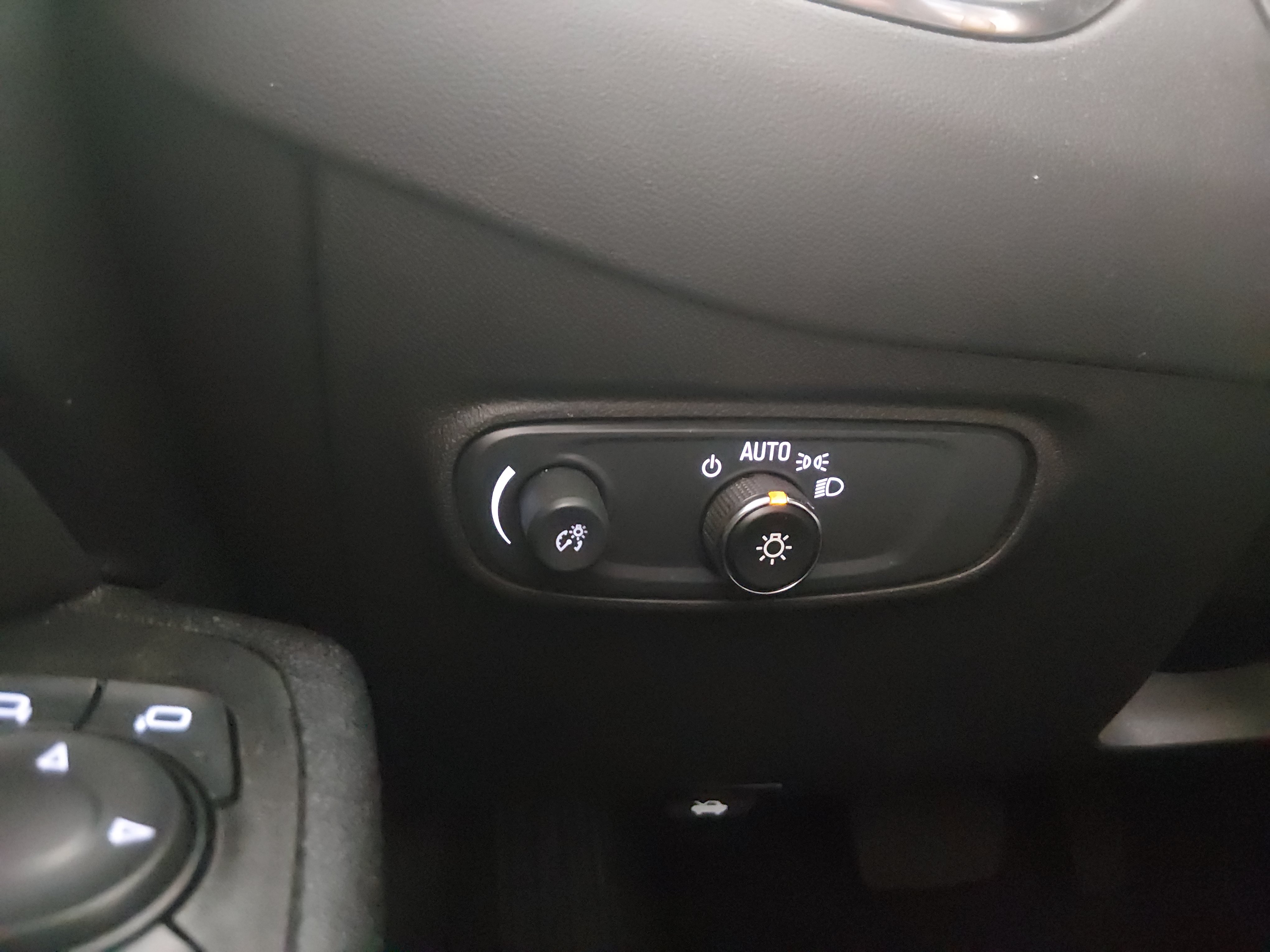 2024 Chevrolet Equinox LT - Photo 13
